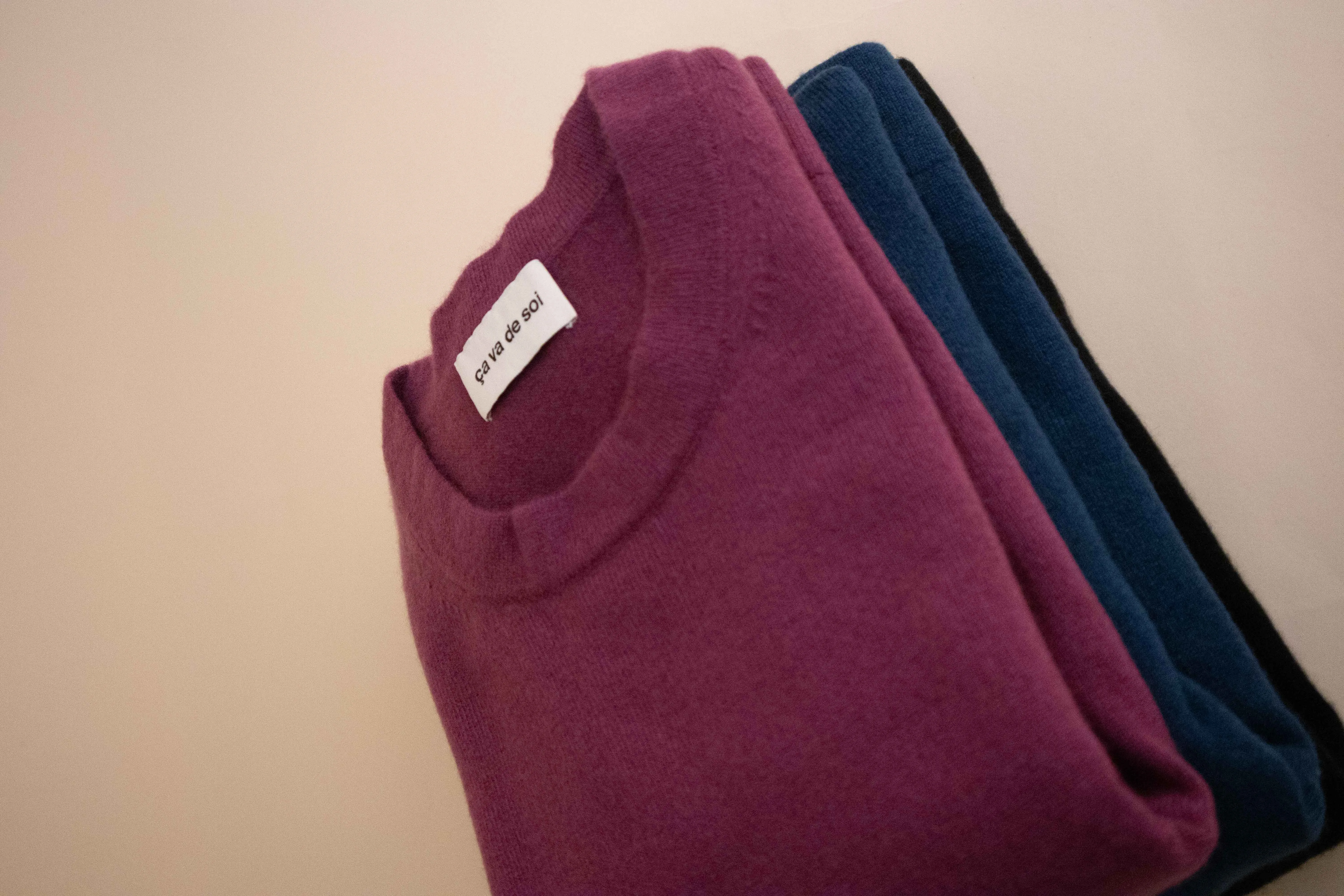 ANGELINA peacock sold by ça va de soi product image thumbnail 4