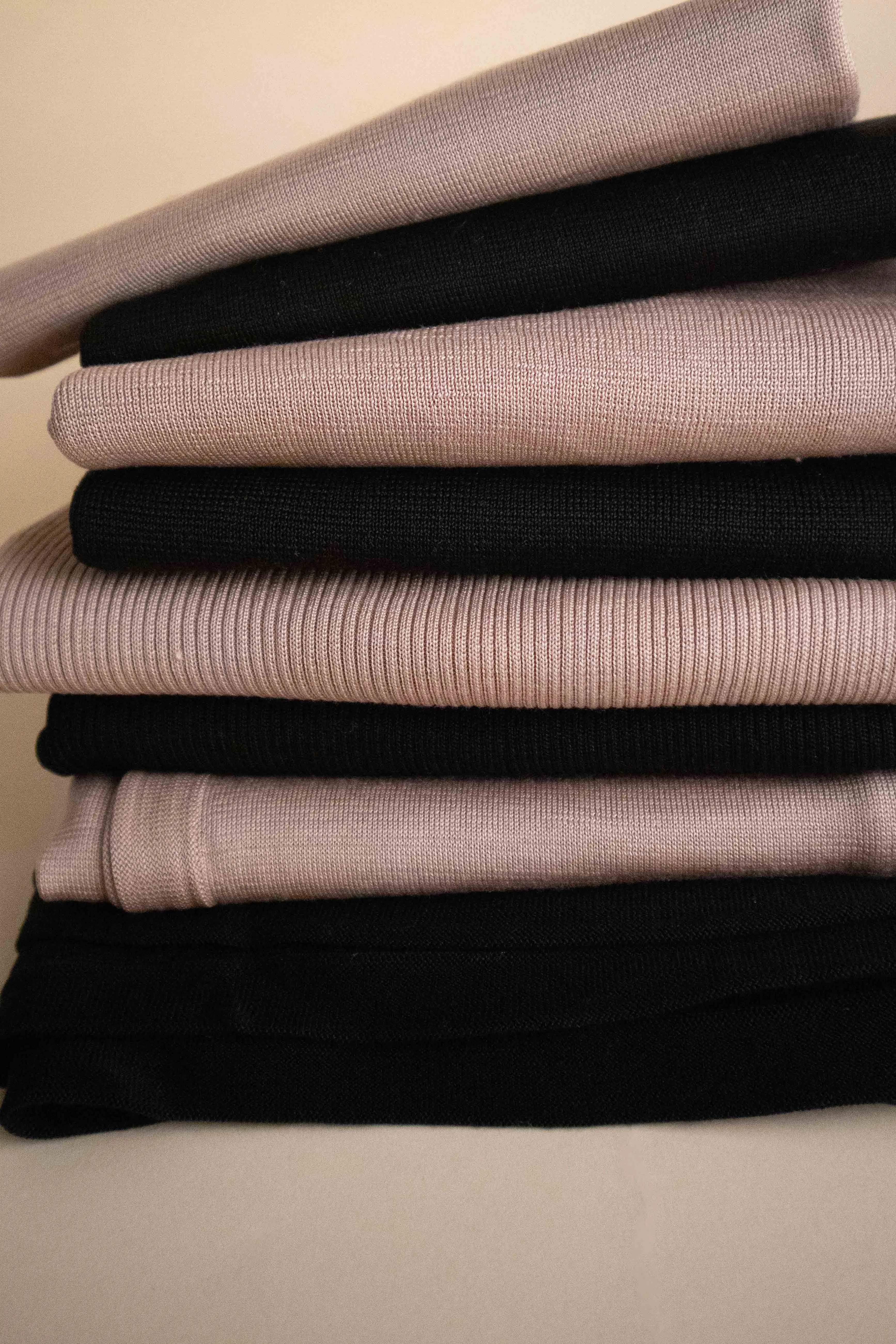 KASHGAR black sold by ça va de soi product image thumbnail 5