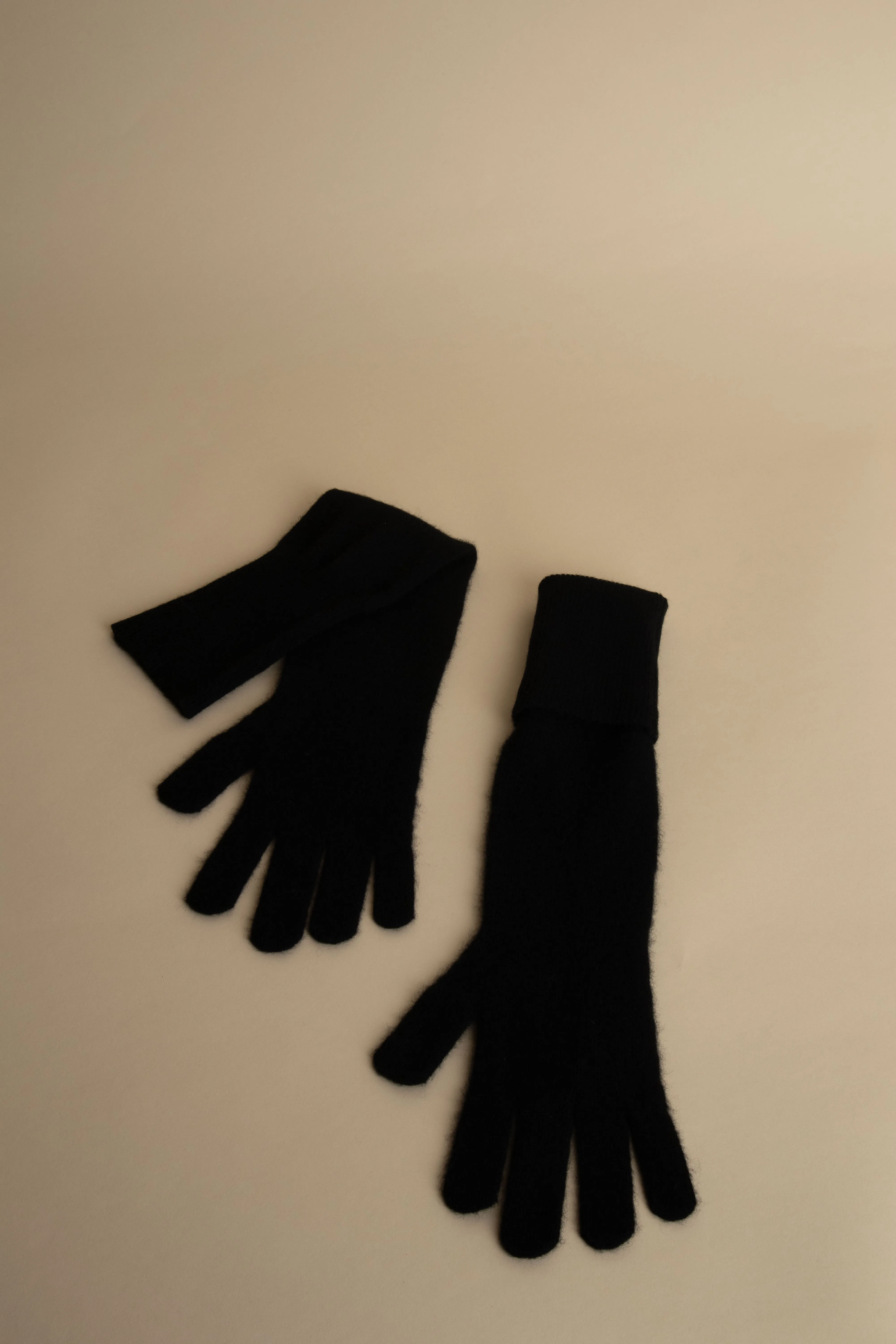 LILLI black sold by ça va de soi