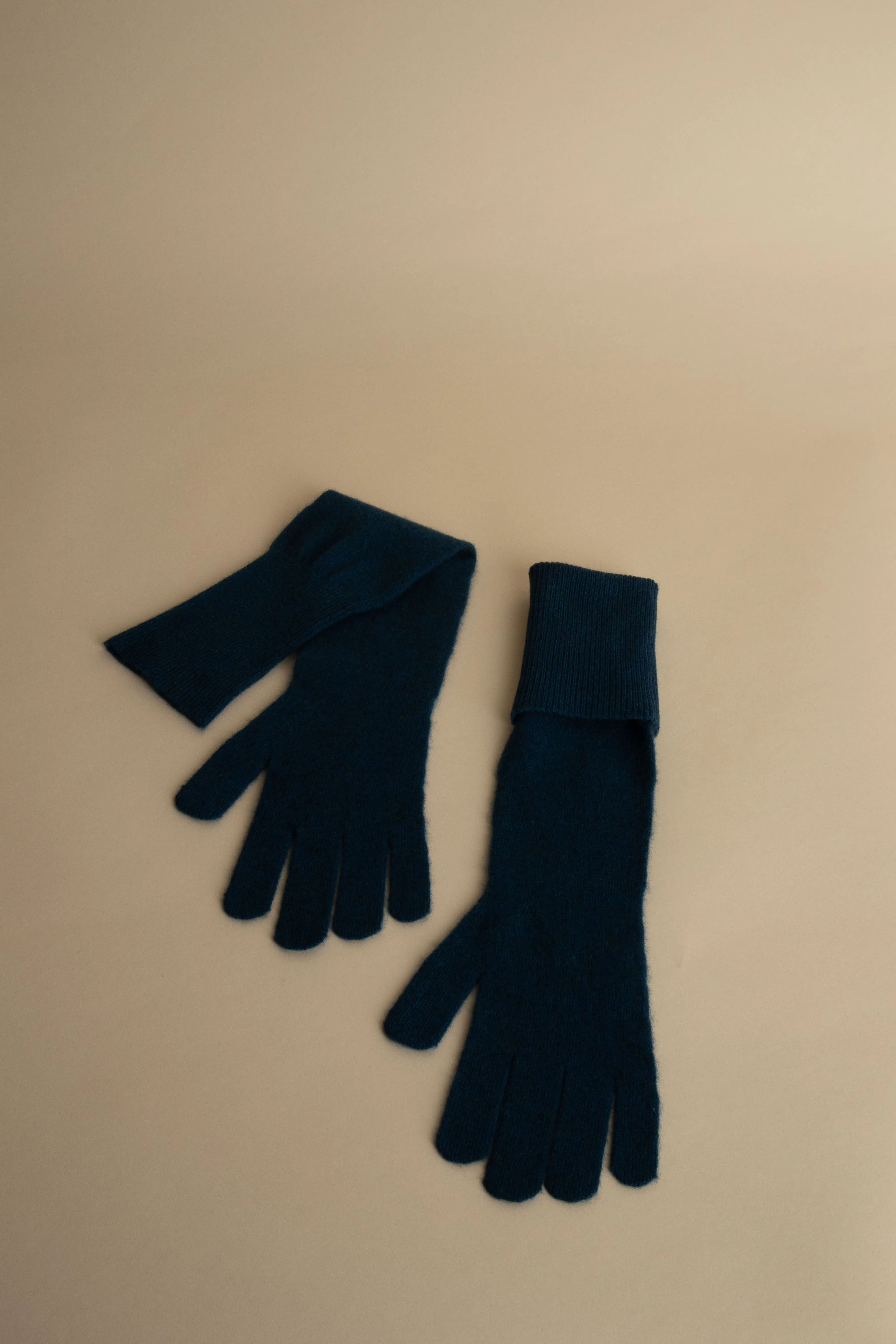 LILLI paon sold by ça va de soi