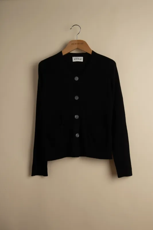 MIKU black sold by ça va de soi