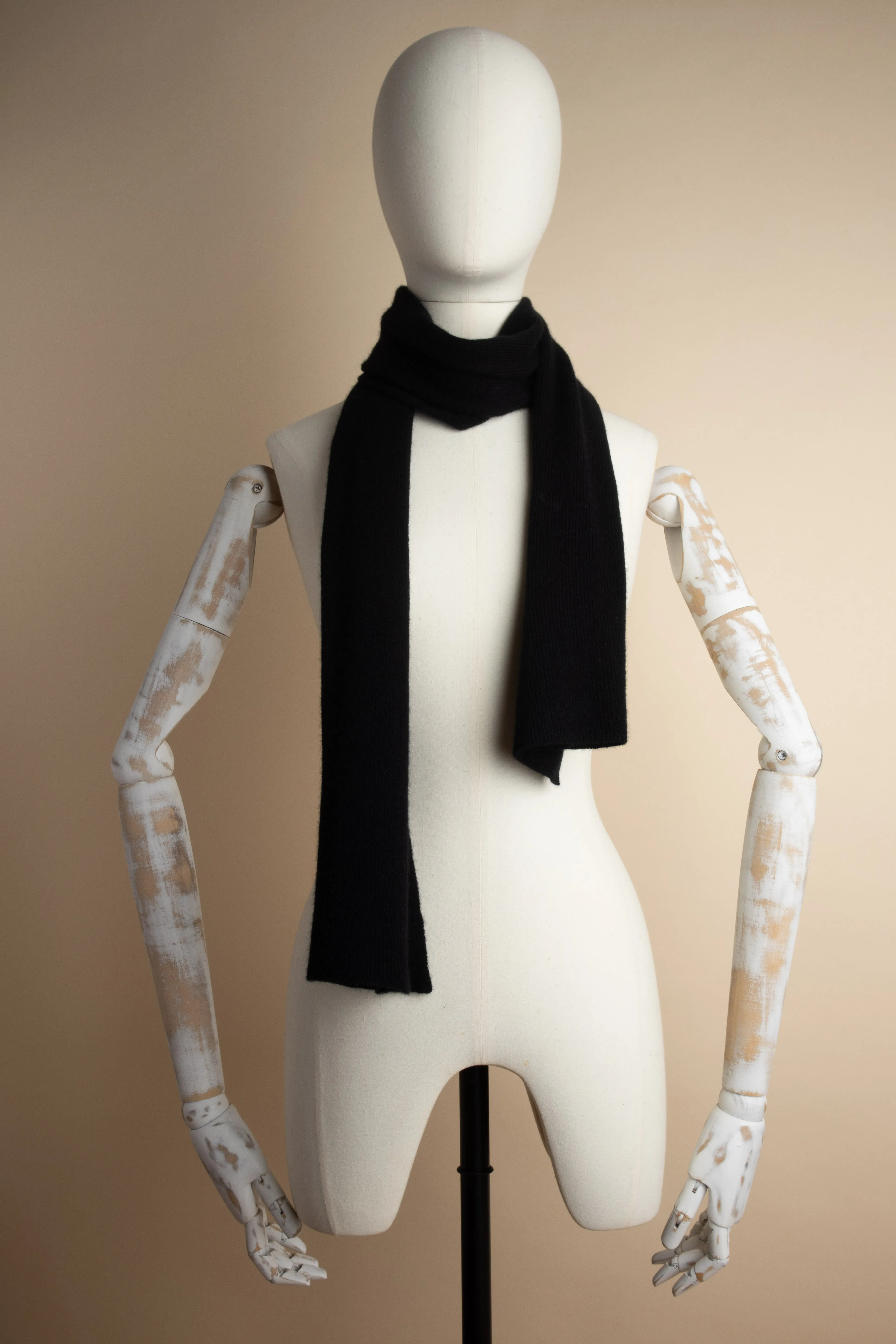 WYLIE black sold by ça va de soi