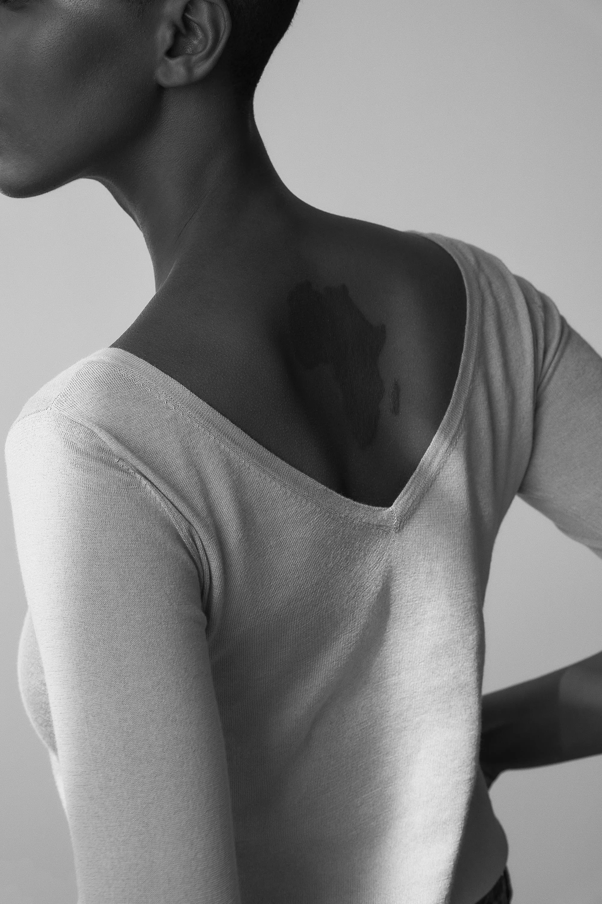 CANOSA nero sold by ça va de soi product image thumbnail 4