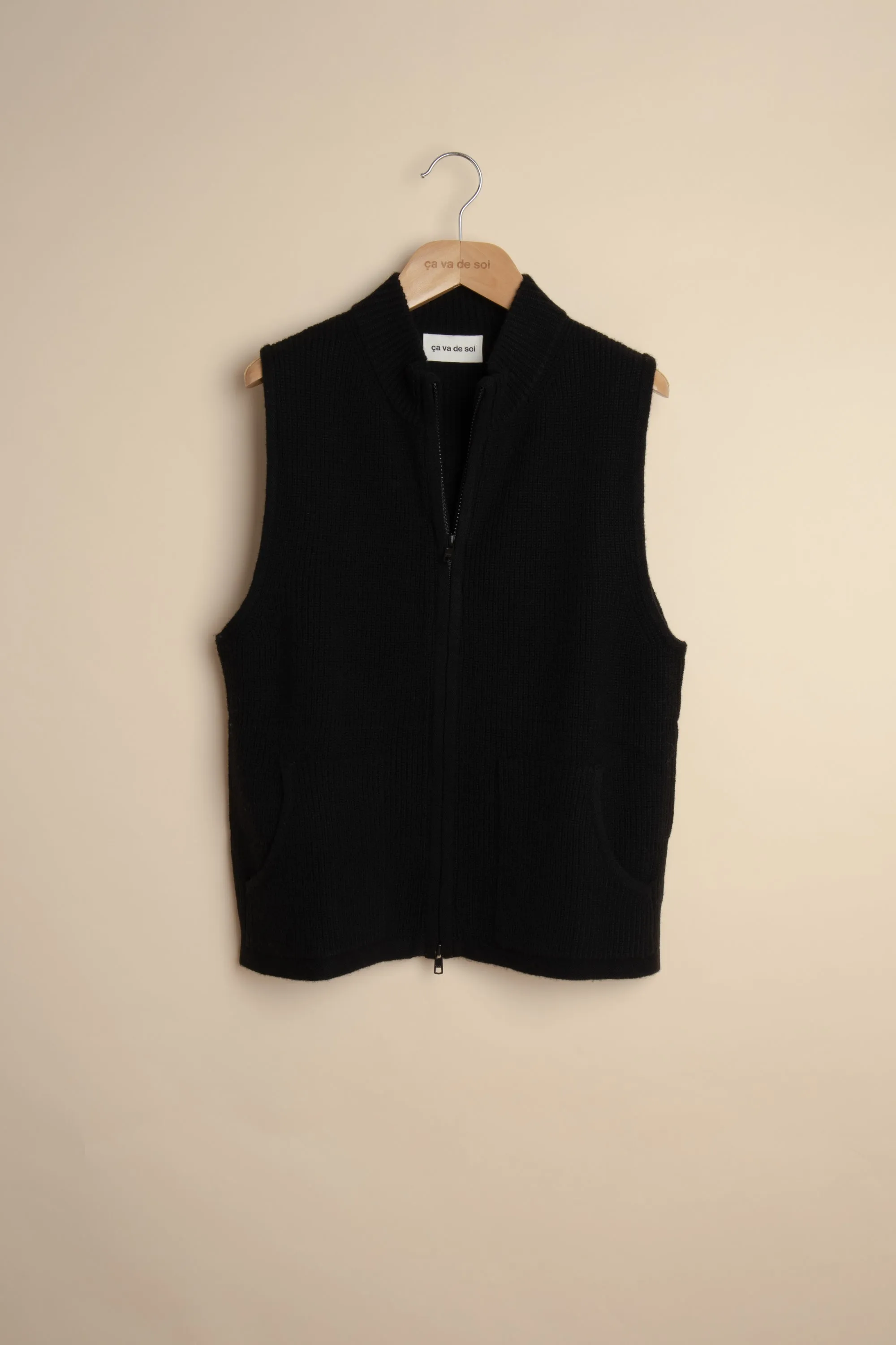 NIMROD black sold by ça va de soi