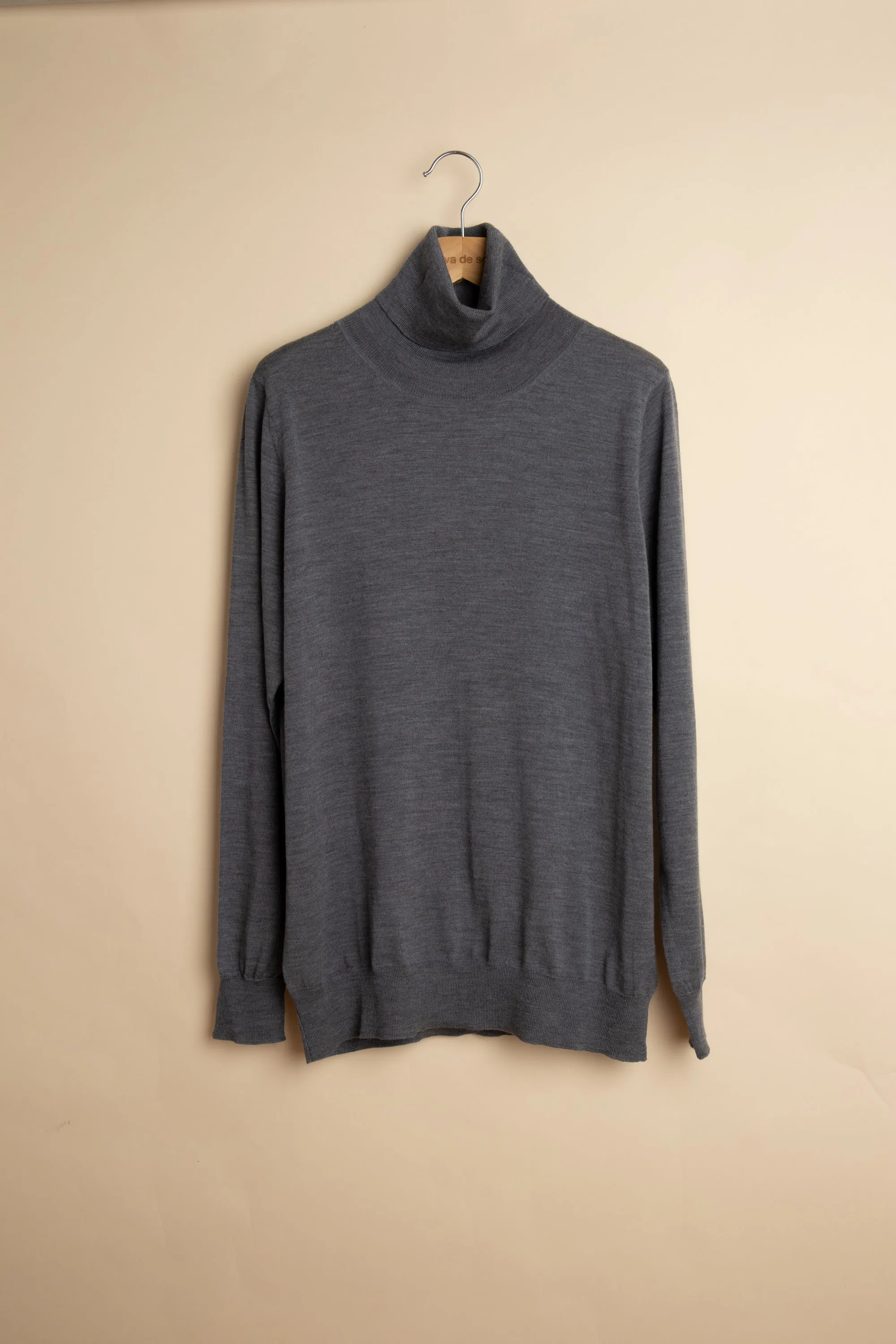 AUSTEN storm sold by ça va de soi