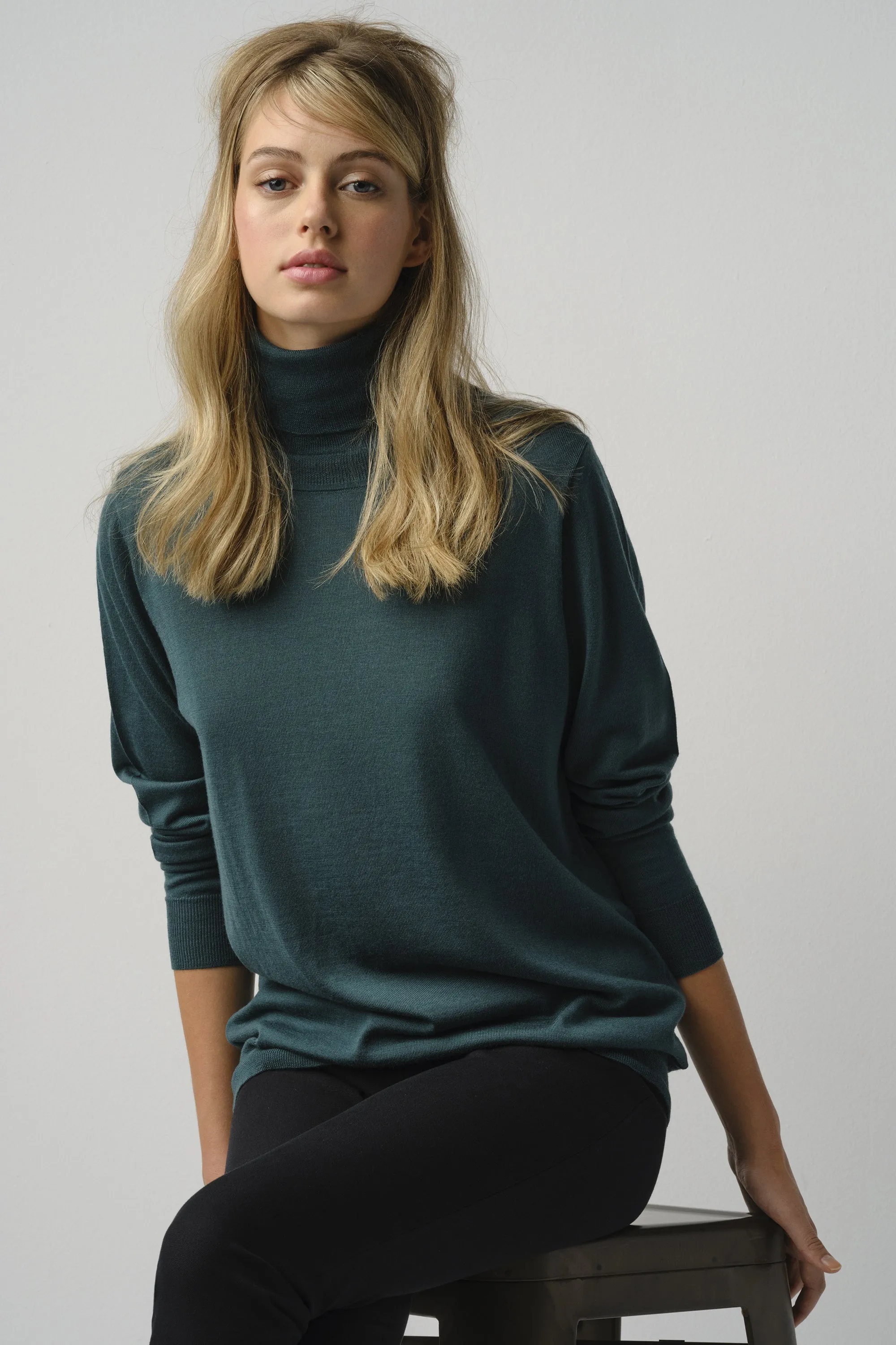 AUSTEN spruce sold by ça va de soi product image thumbnail 2