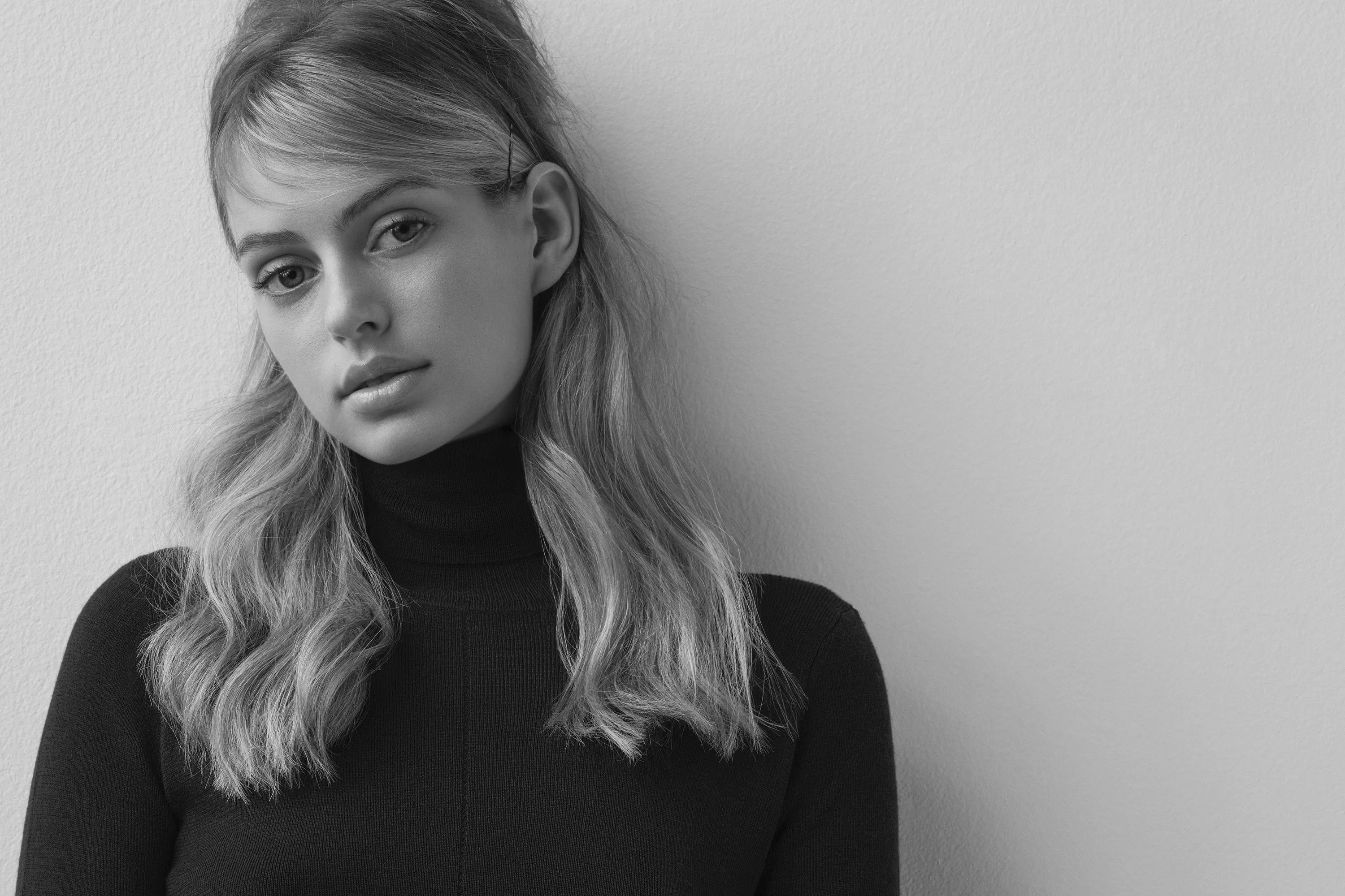 DURAS black sold by ça va de soi product image thumbnail 2