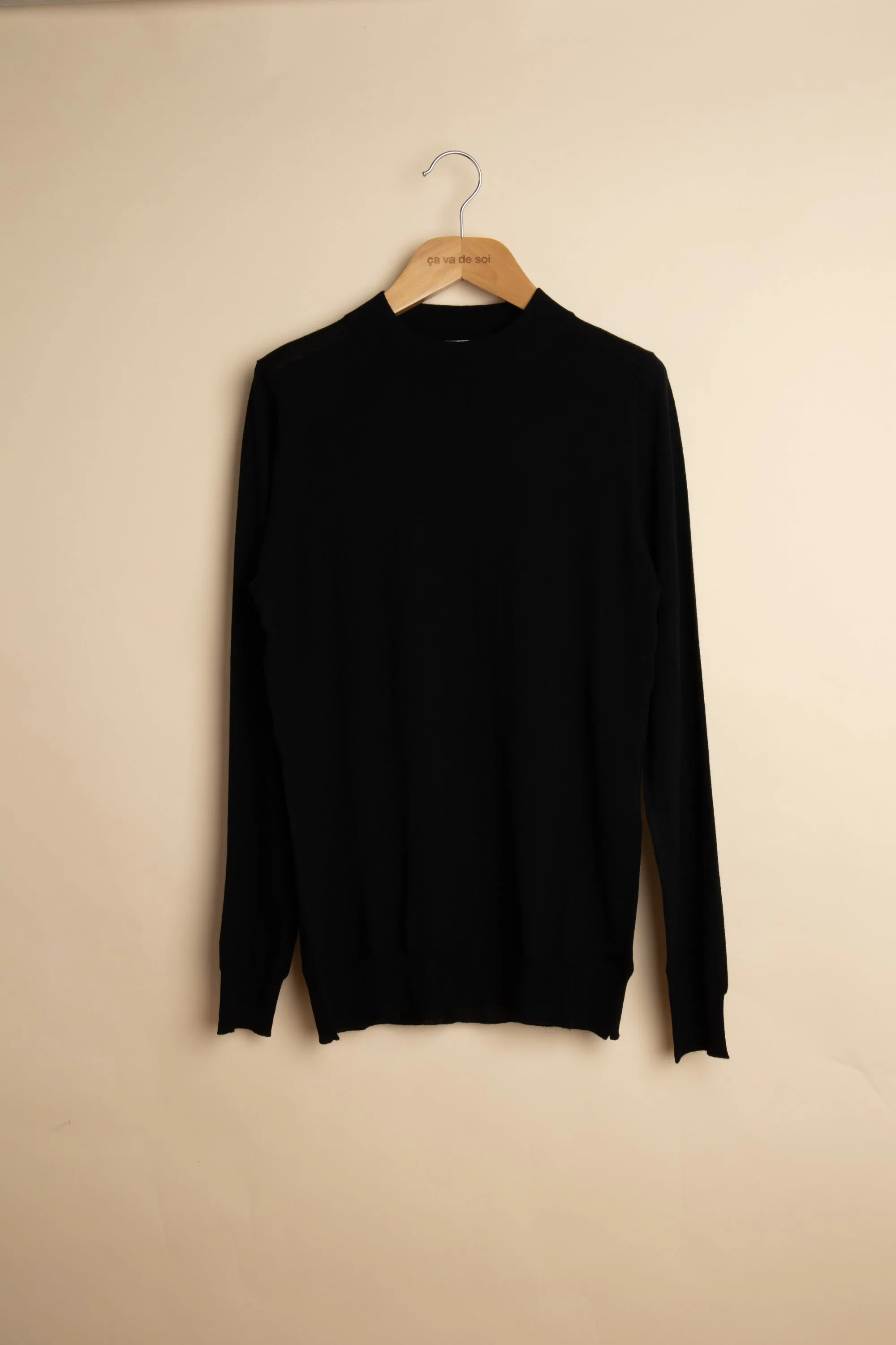 SAGAN black sold by ça va de soi