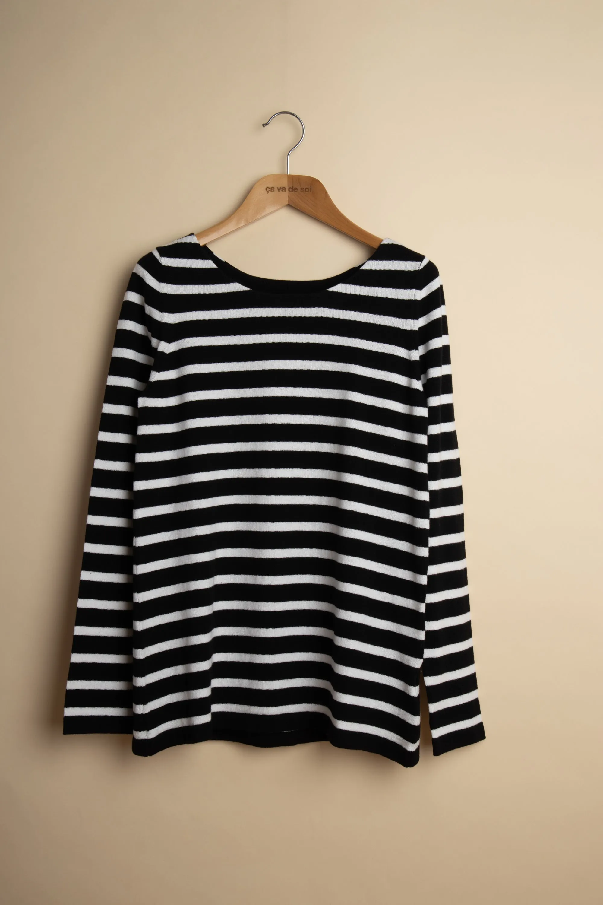 VOLTA black-white sold by ça va de soi