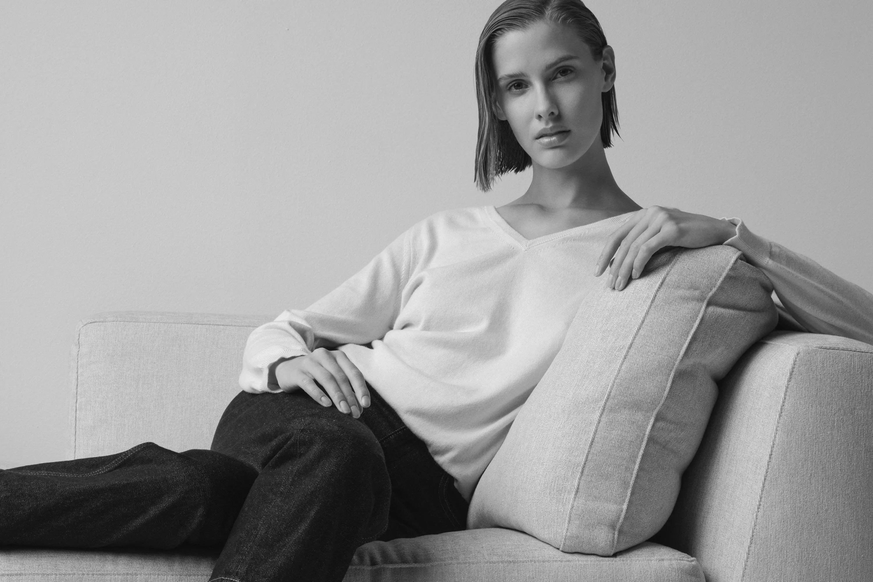 ONEGA black sold by ça va de soi product image thumbnail 2