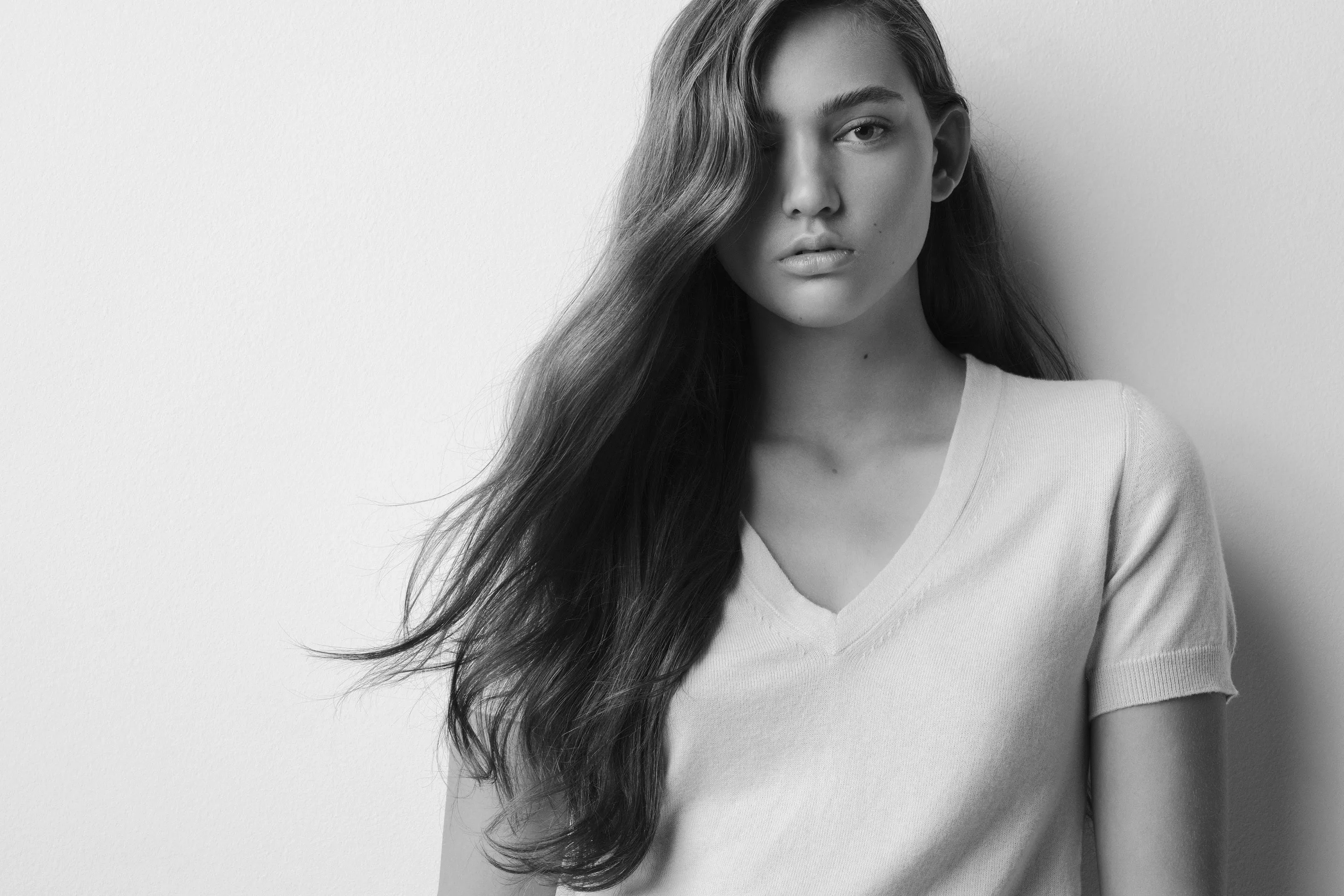 TANA iris sold by ça va de soi product image thumbnail 2