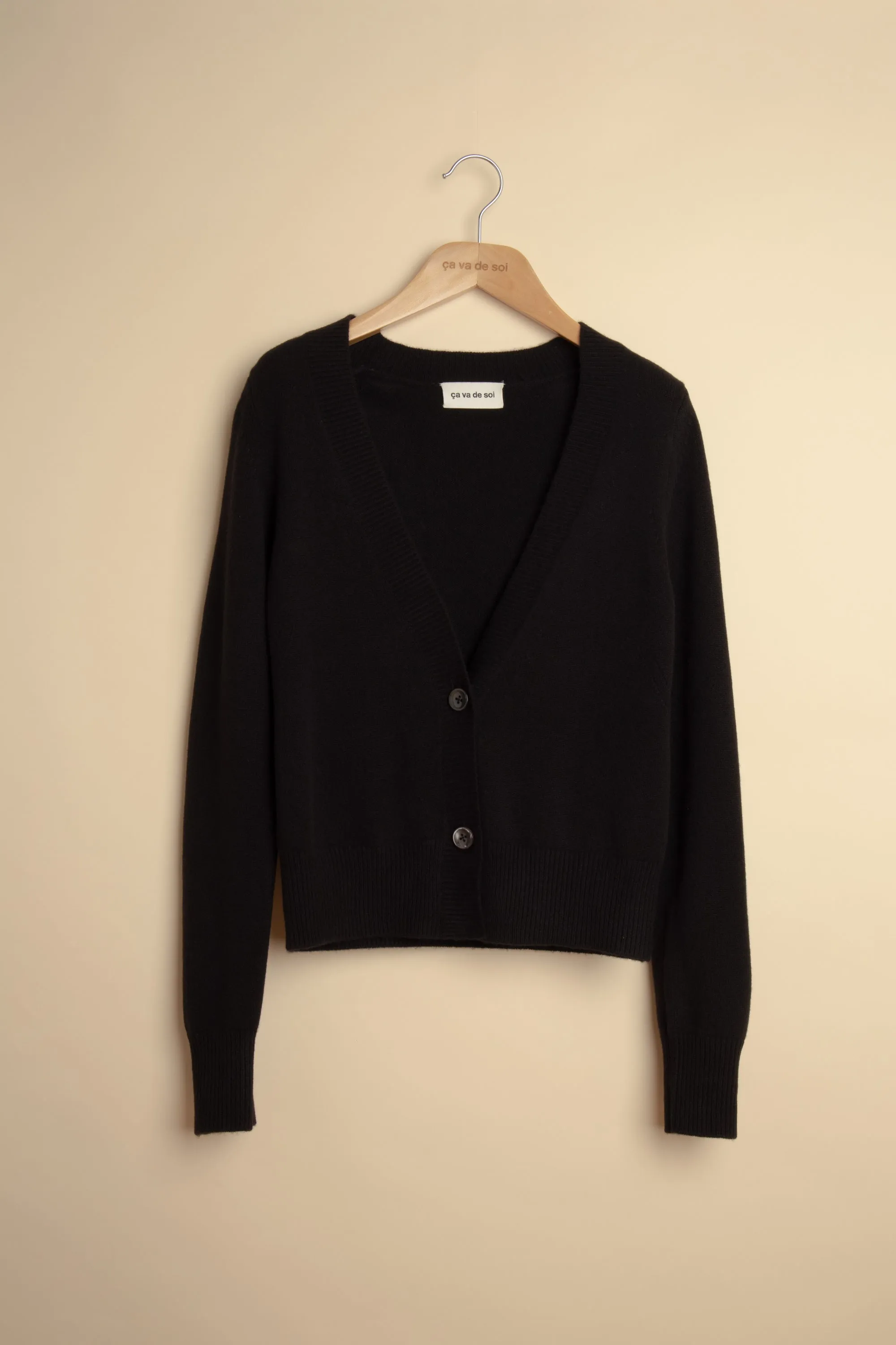 OREE black sold by ça va de soi