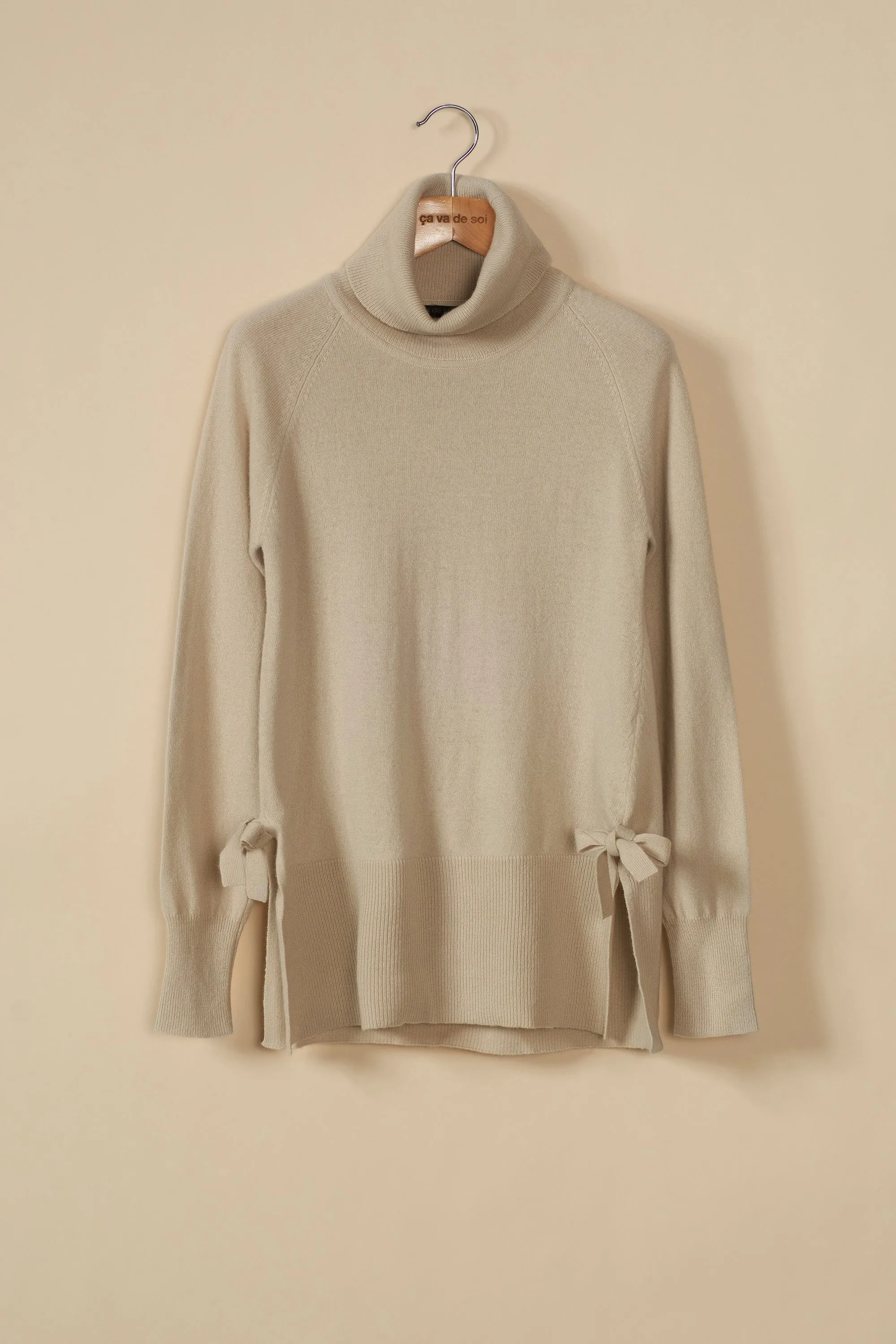 DAFNE storm sold by ça va de soi