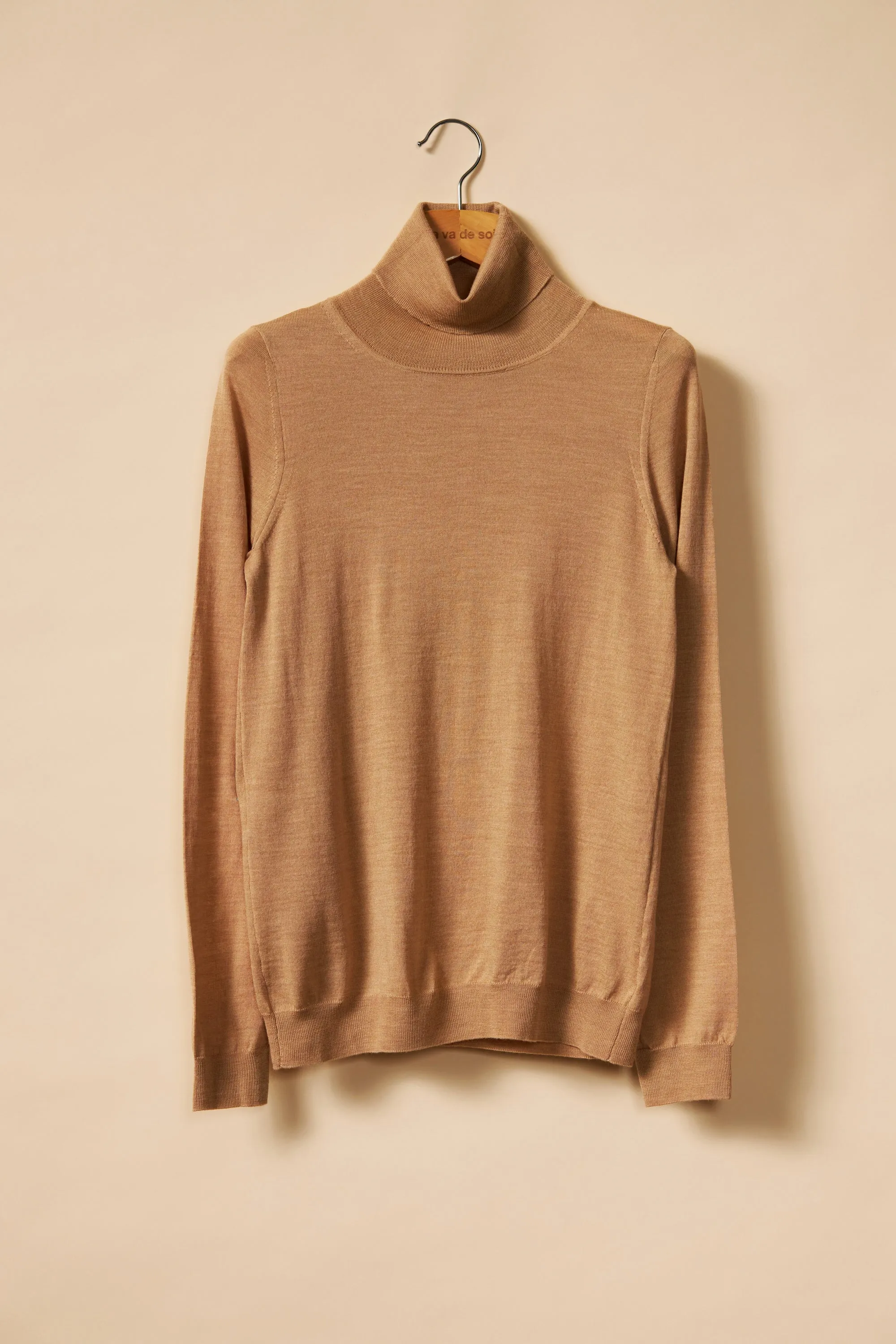 BERNA maple sold by ça va de soi