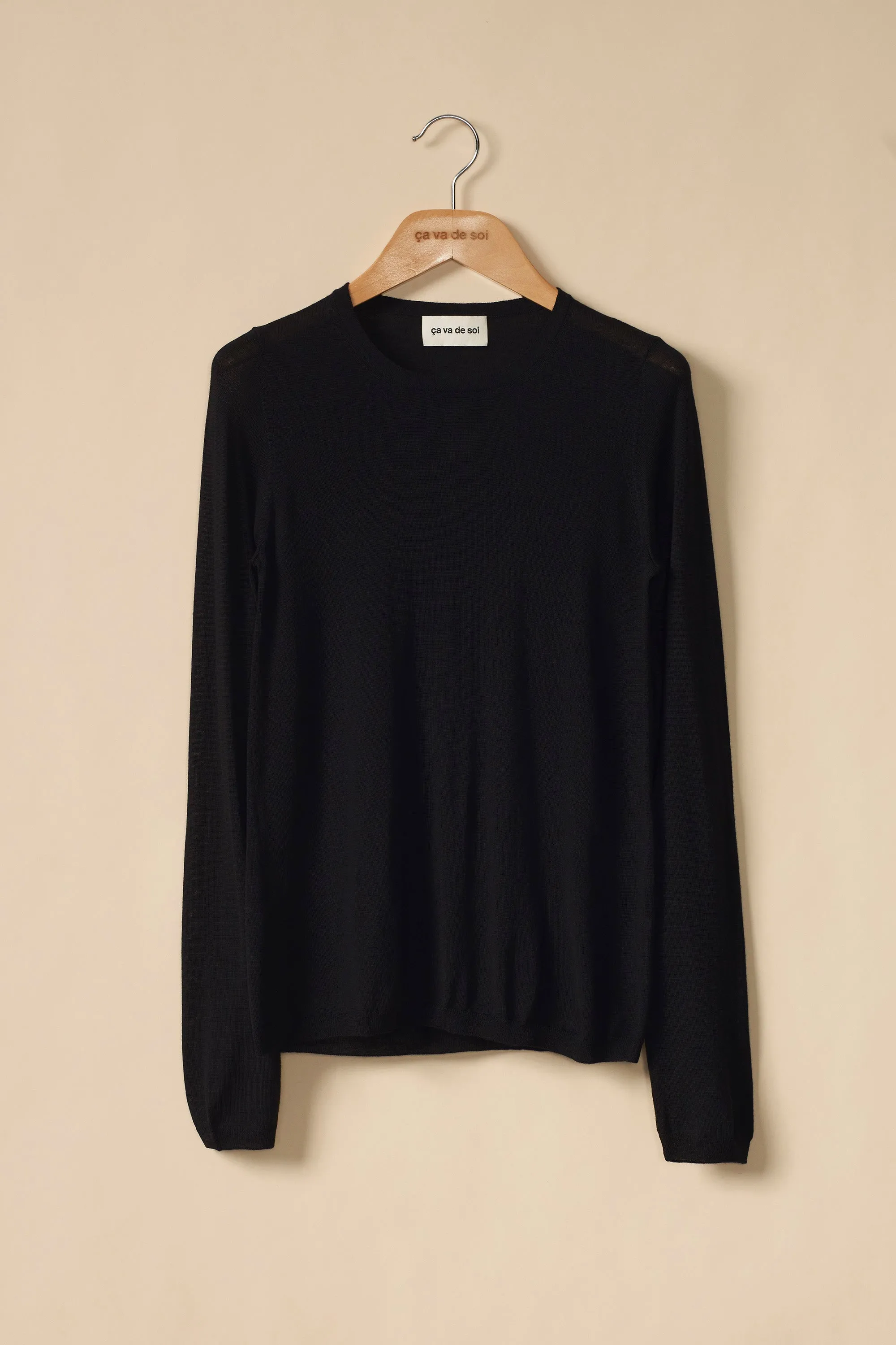 BERTHE black sold by ça va de soi product image thumbnail 3