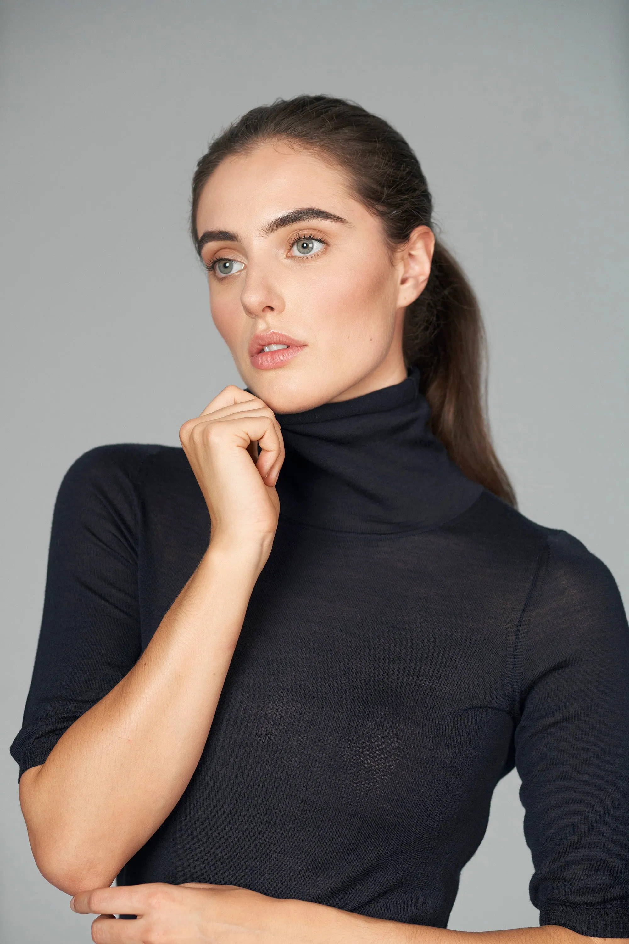 IENA night blue sold by ça va de soi product image thumbnail 2