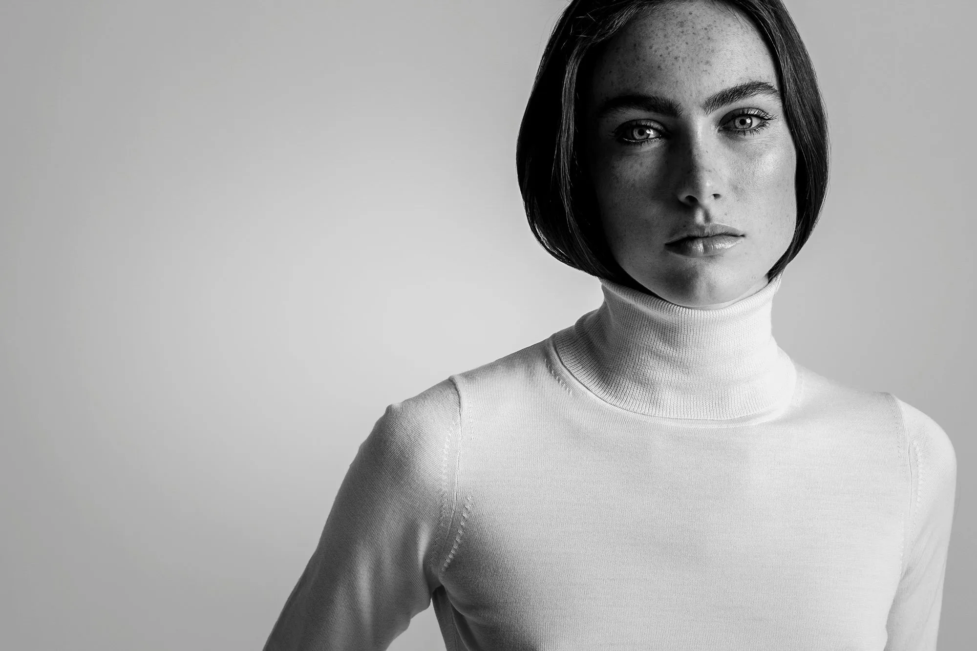 LUCINDA pearl sold by ça va de soi product image thumbnail 2