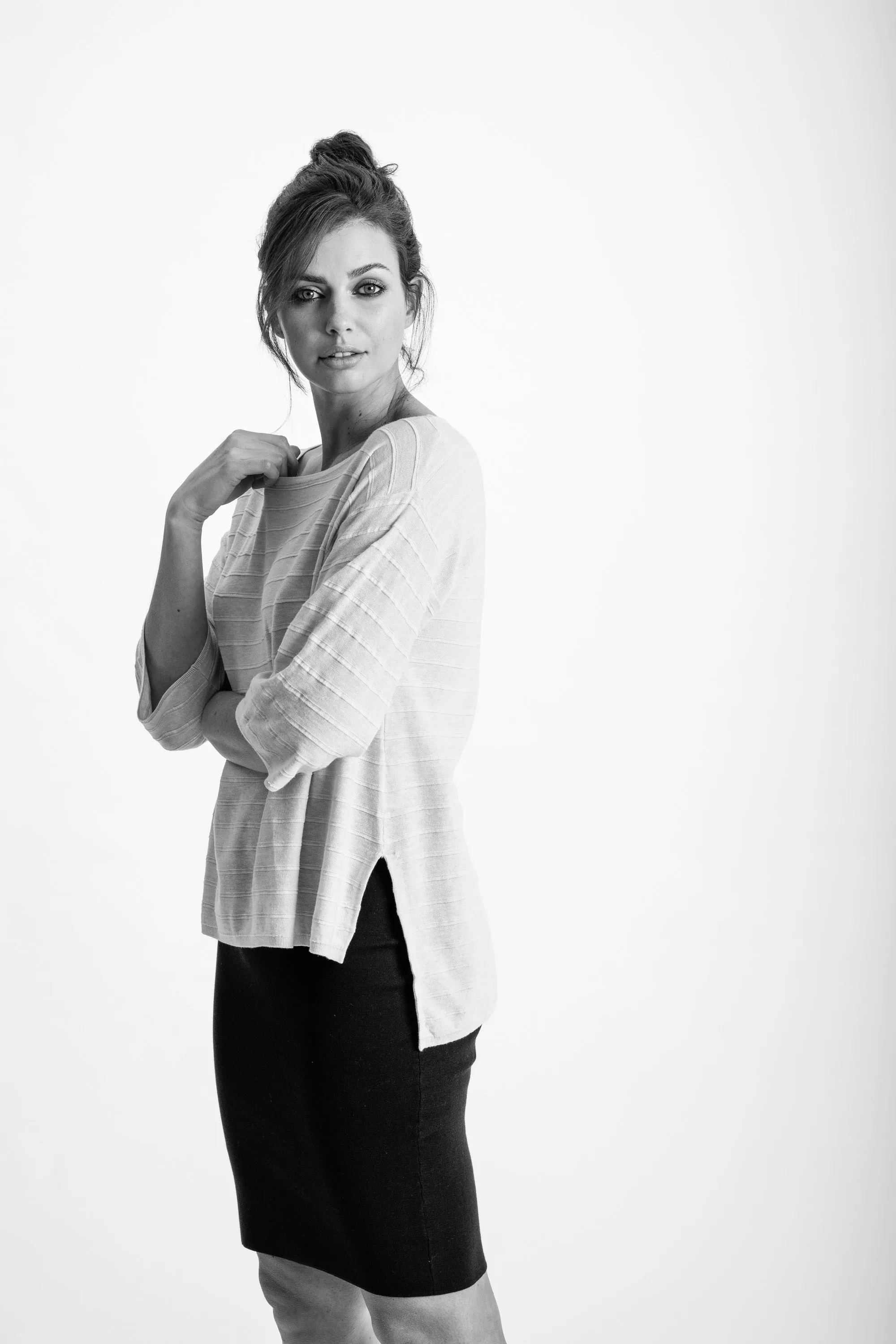 VENETA night blue sold by ça va de soi product image thumbnail 3