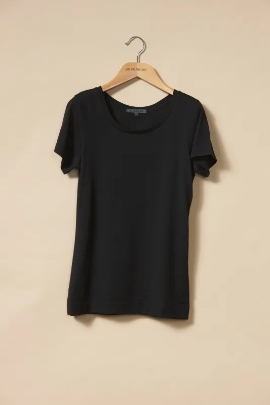 SHE-W black sold by ça va de soi