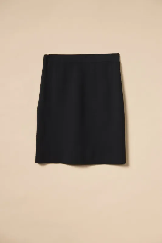 ANIK black sold by ça va de soi