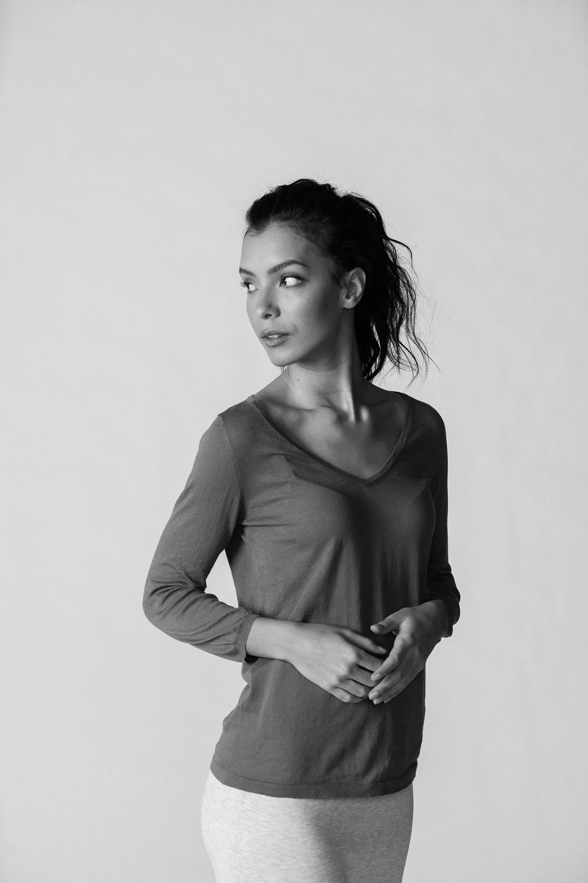 YAEL white sold by ça va de soi product image thumbnail 3