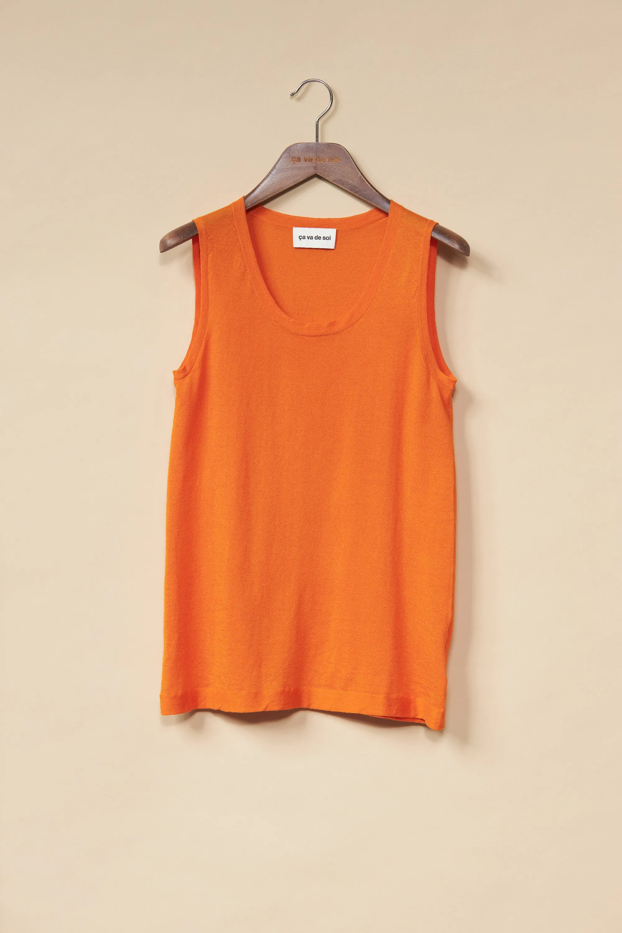 NICOLE carrot sold by ça va de soi