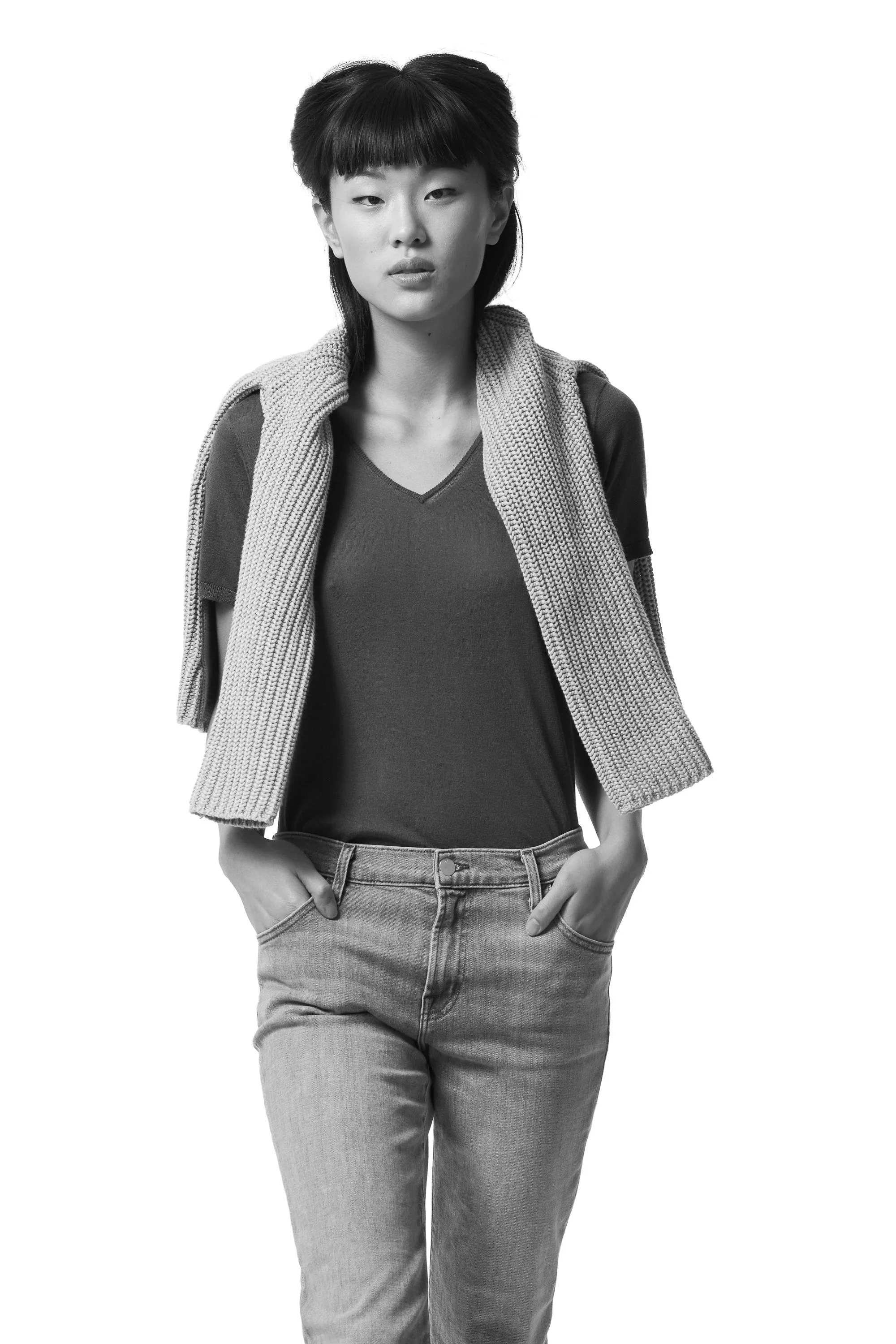 INDRA black sold by ça va de soi product image thumbnail 4