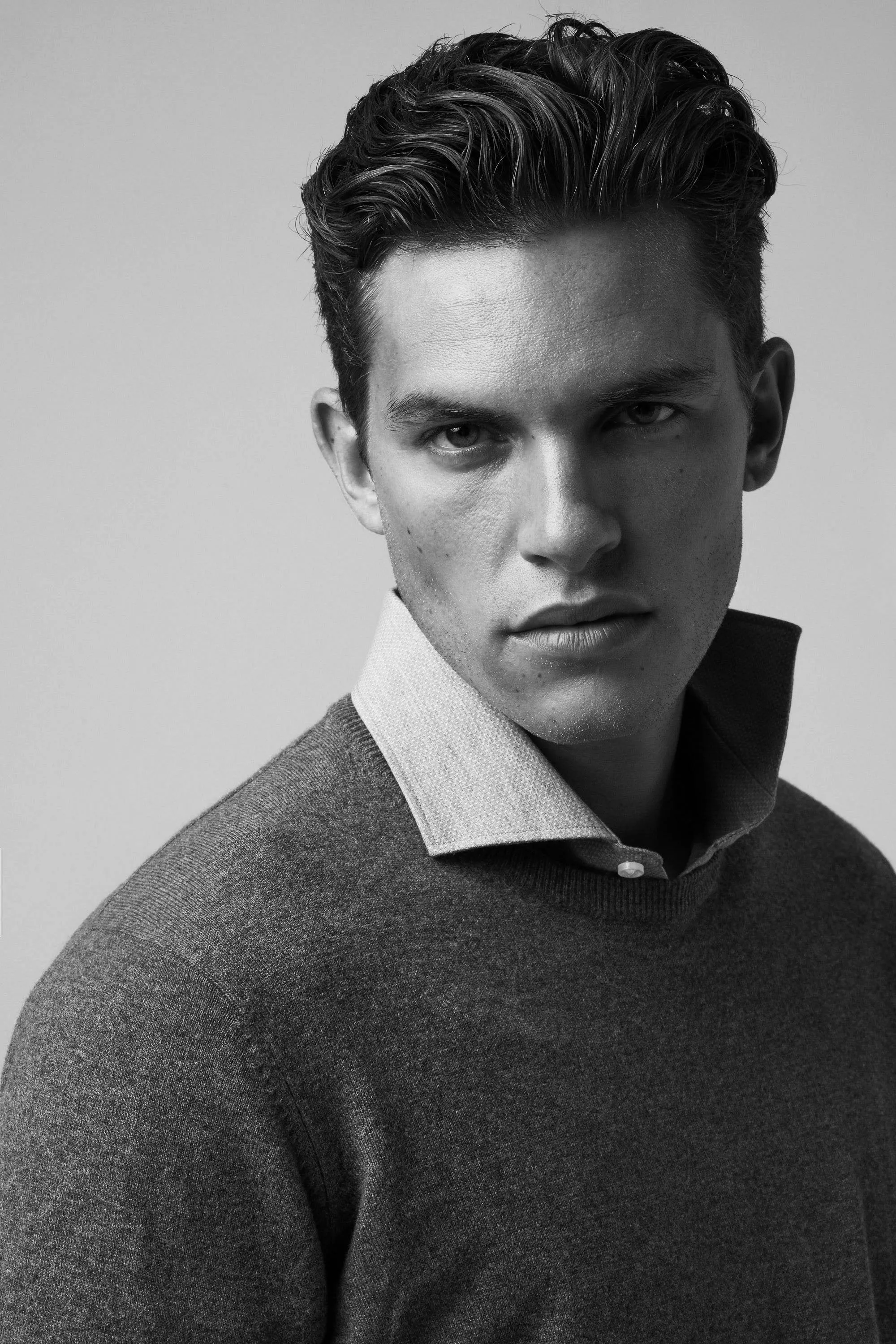 MICK sapphire sold by ça va de soi product image thumbnail 3