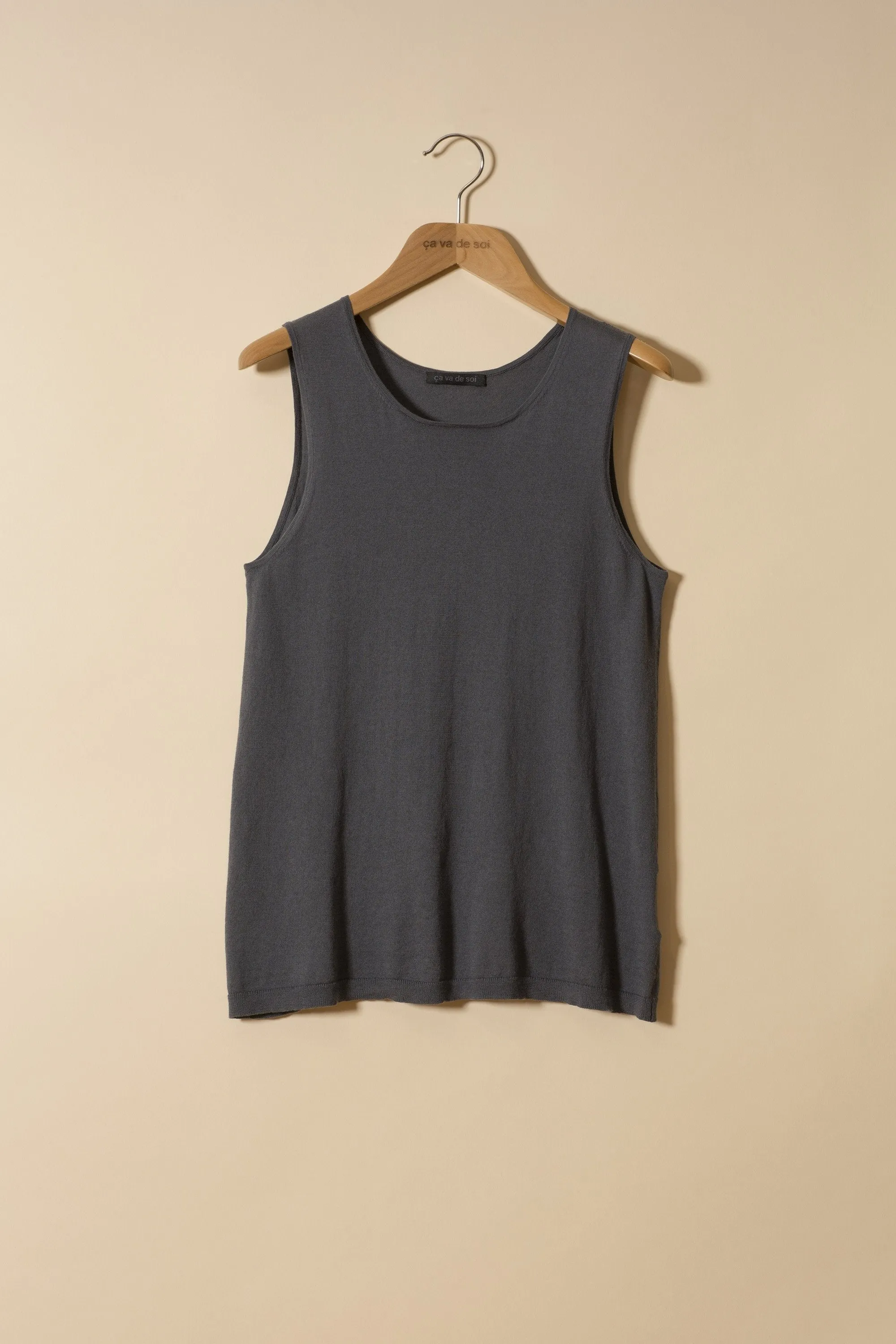 DORA dolphin sold by ça va de soi