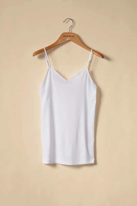 SIMPLEMENT white sold by ça va de soi