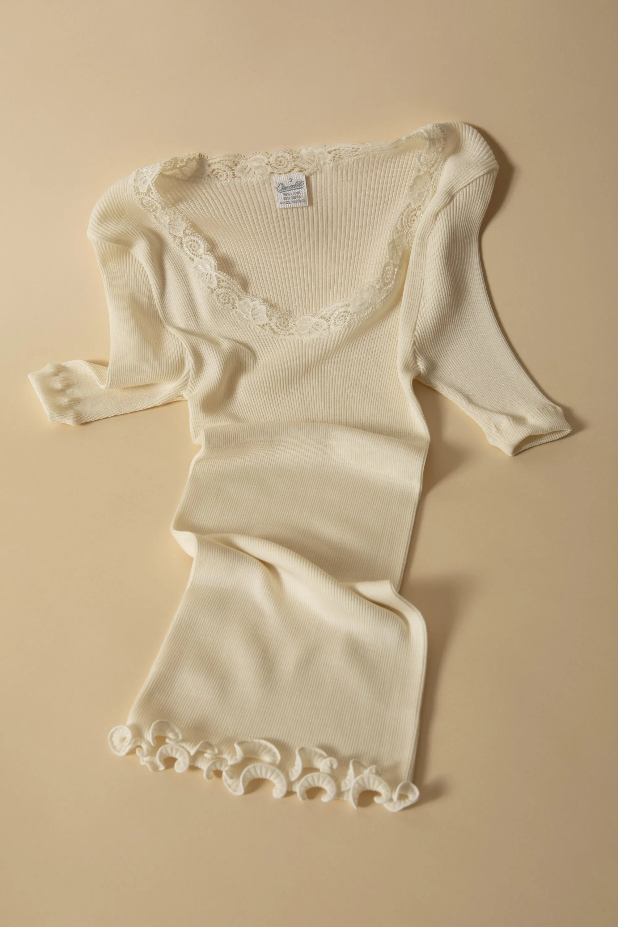 LOVELY champagne sold by ça va de soi