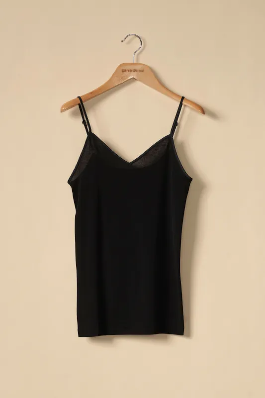 SIMPLEMENT black sold by ça va de soi