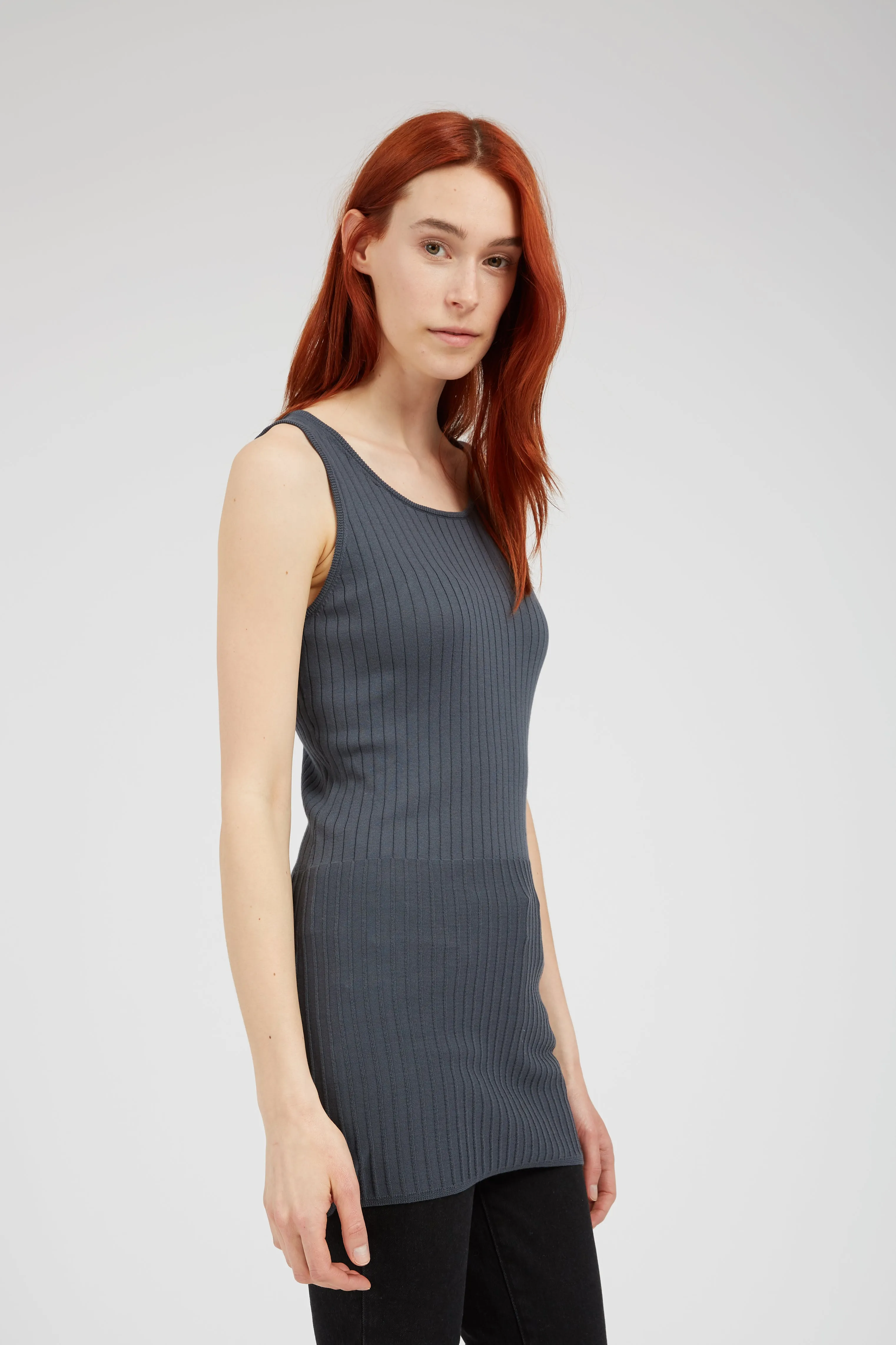 BARFLEUR dolphin sold by ça va de soi product image thumbnail 2