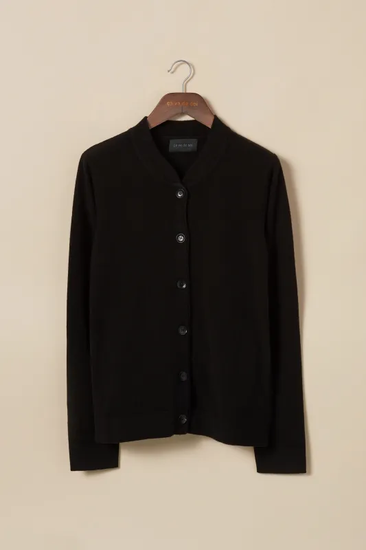 VIVIENNE black sold by ça va de soi