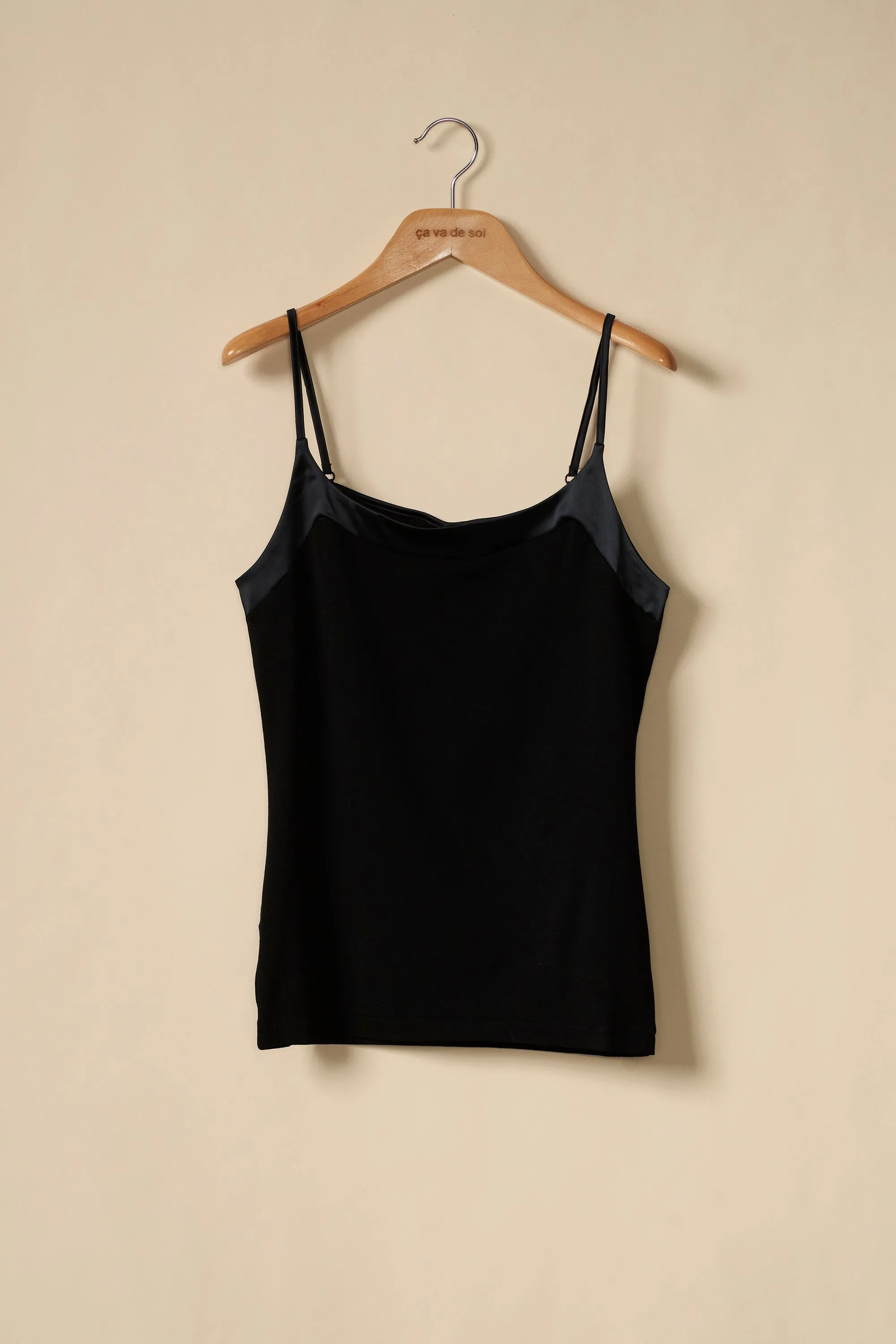 EDEN black sold by ça va de soi