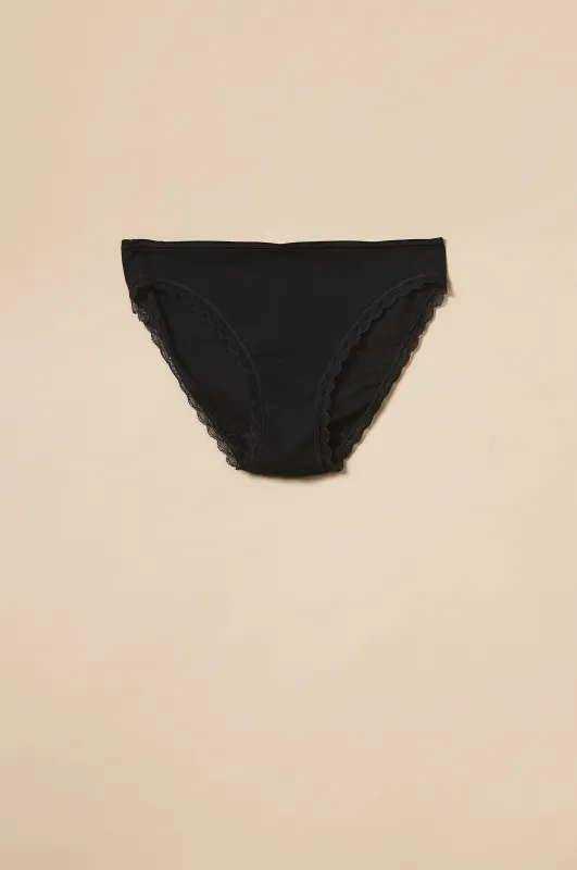 COQUETTERIE black sold by ça va de soi