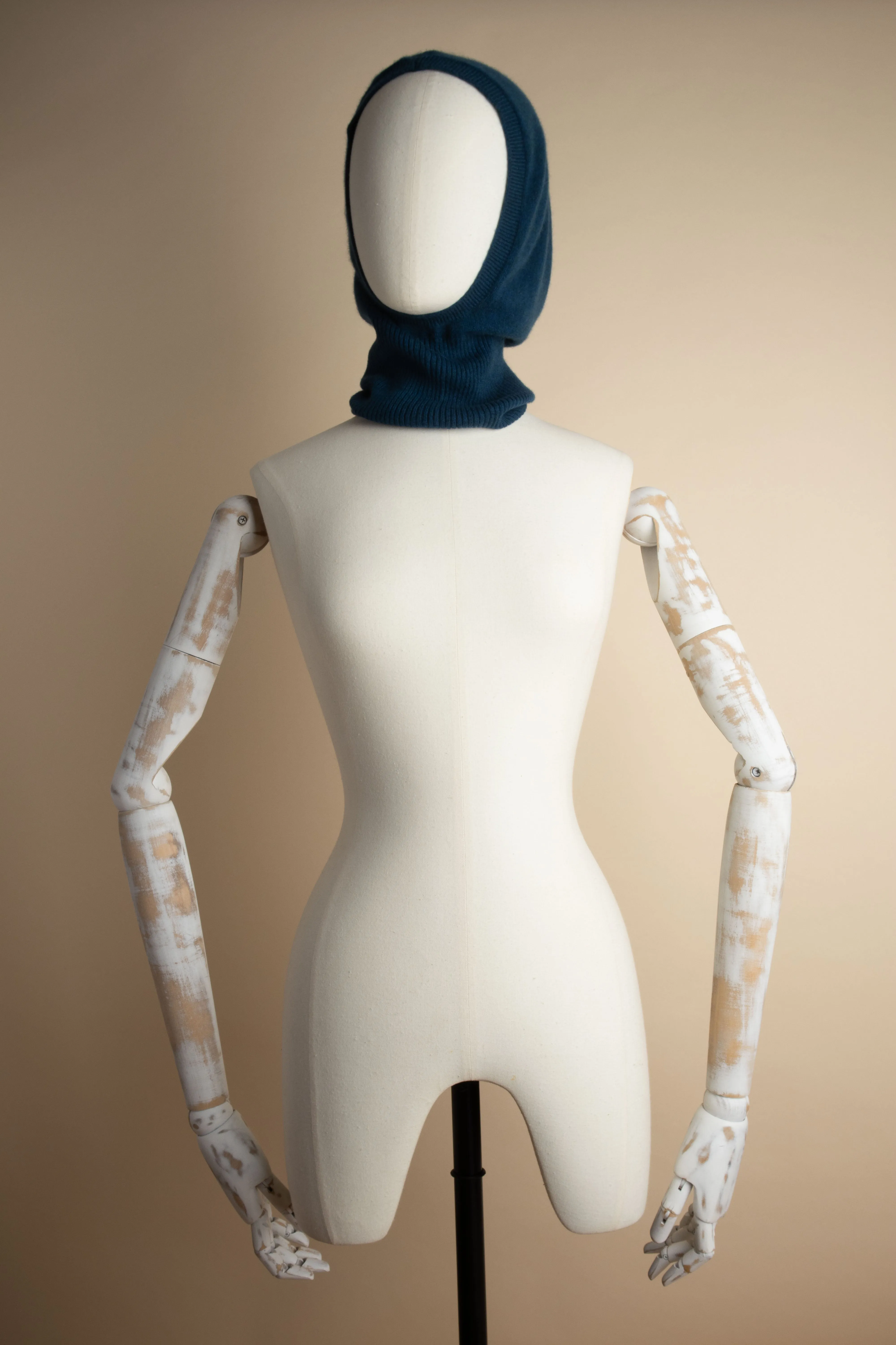 KUNGA peacock sold by ça va de soi product image thumbnail 2