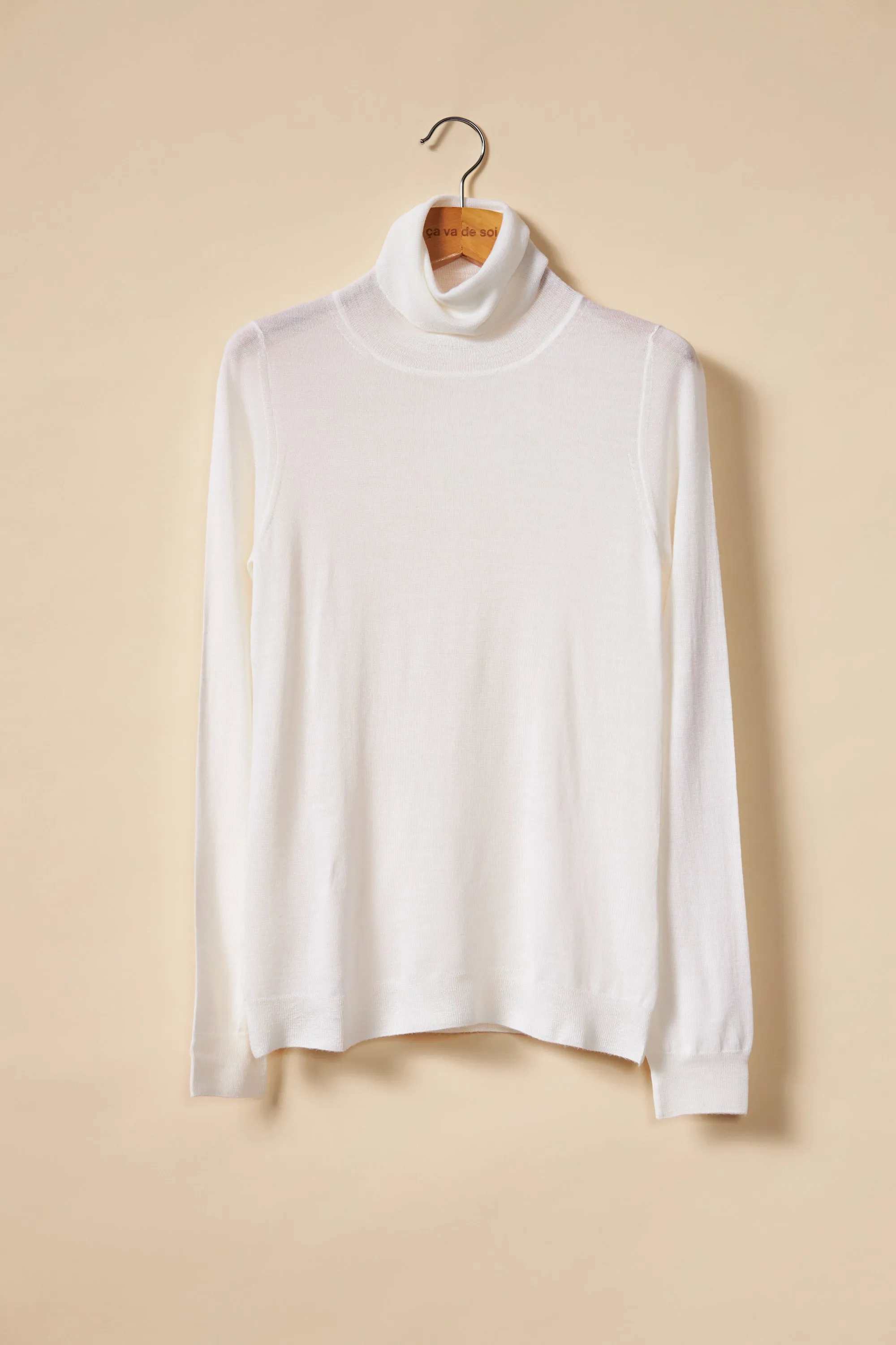 AURELIE white sold by ça va de soi