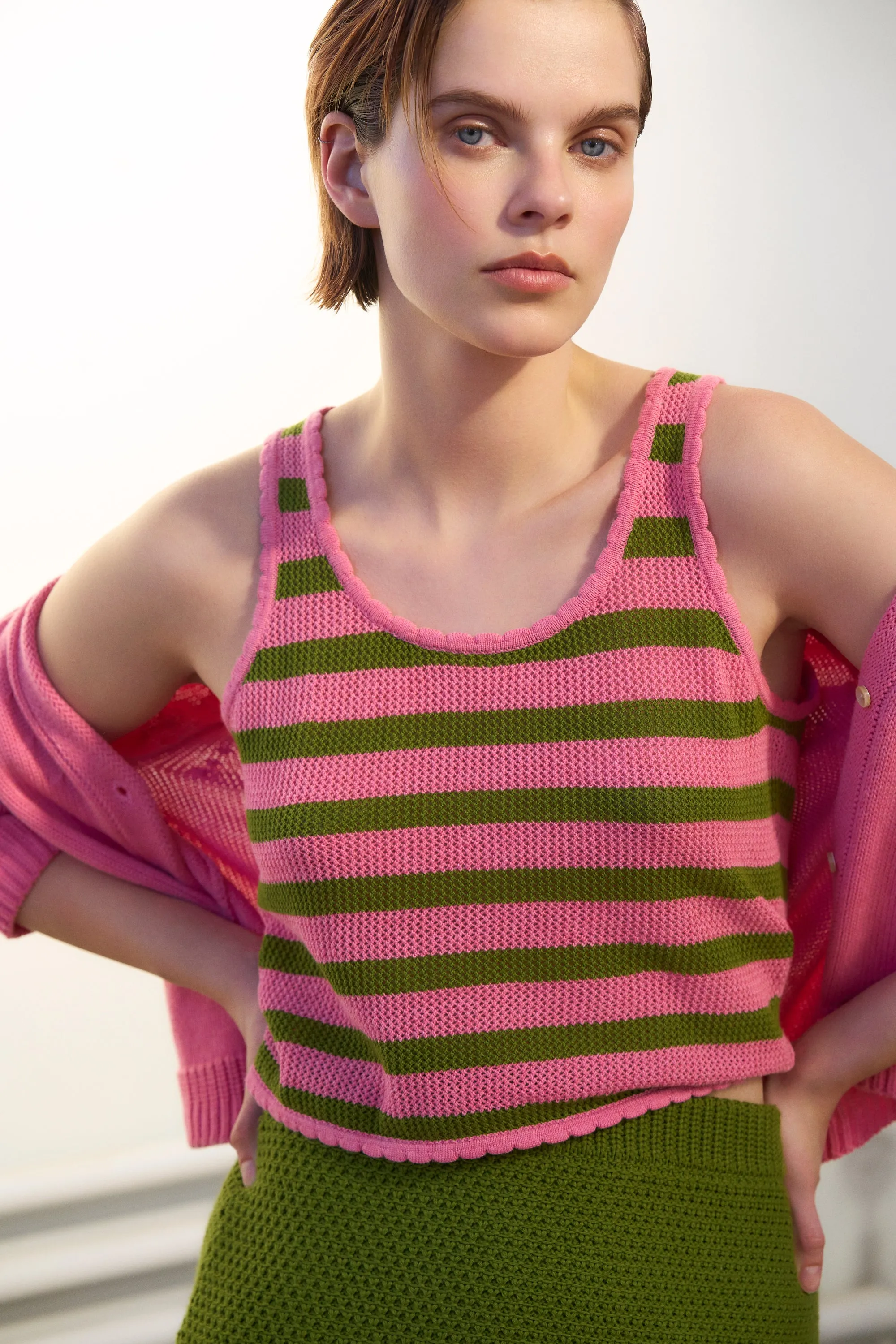 SISLEY strawberry/ivy sold by ça va de soi product image thumbnail 3