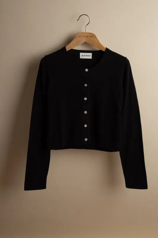 BATIGNOLES black sold by ça va de soi