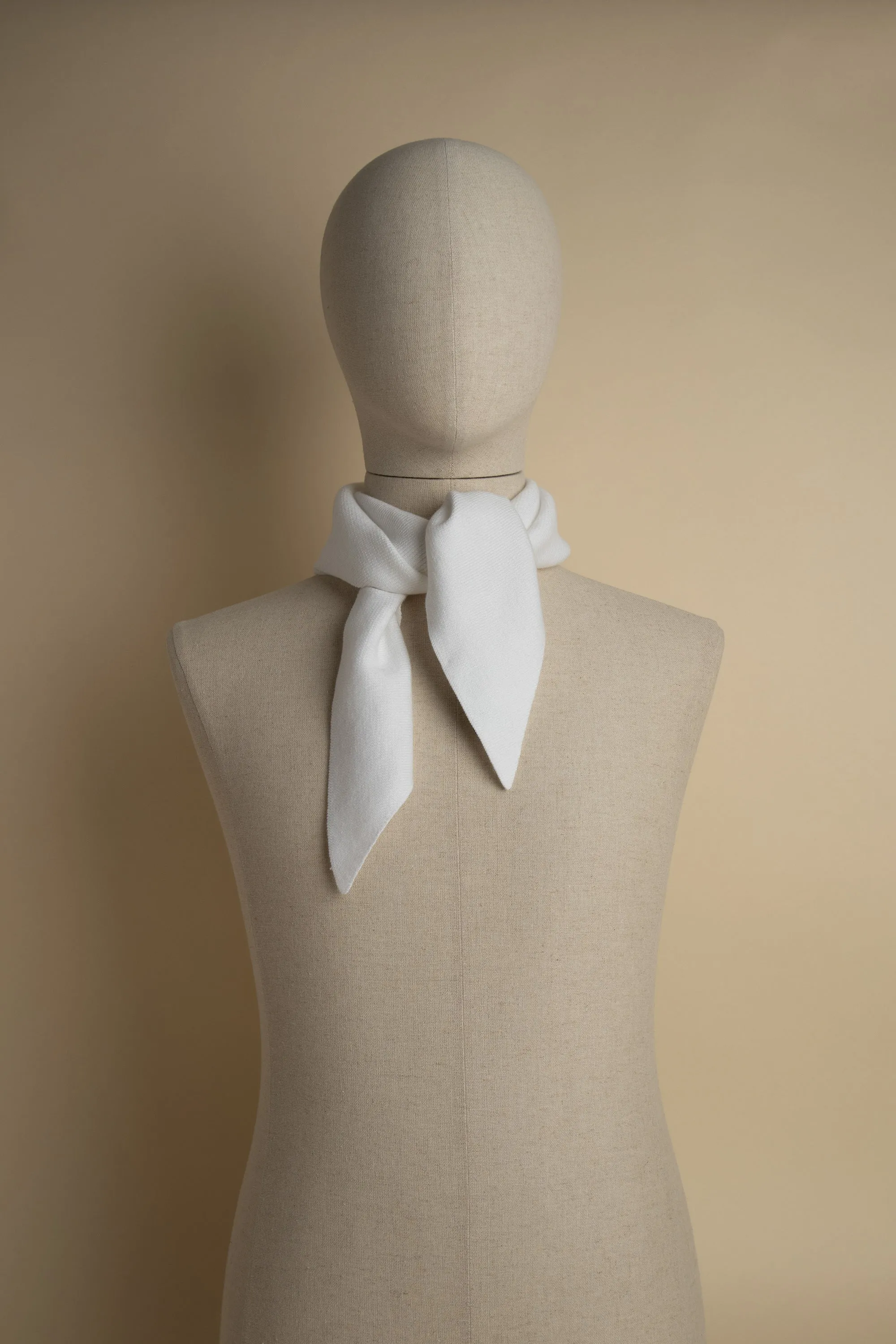 BEAUDELAIRE white sold by ça va de soi product image thumbnail 3