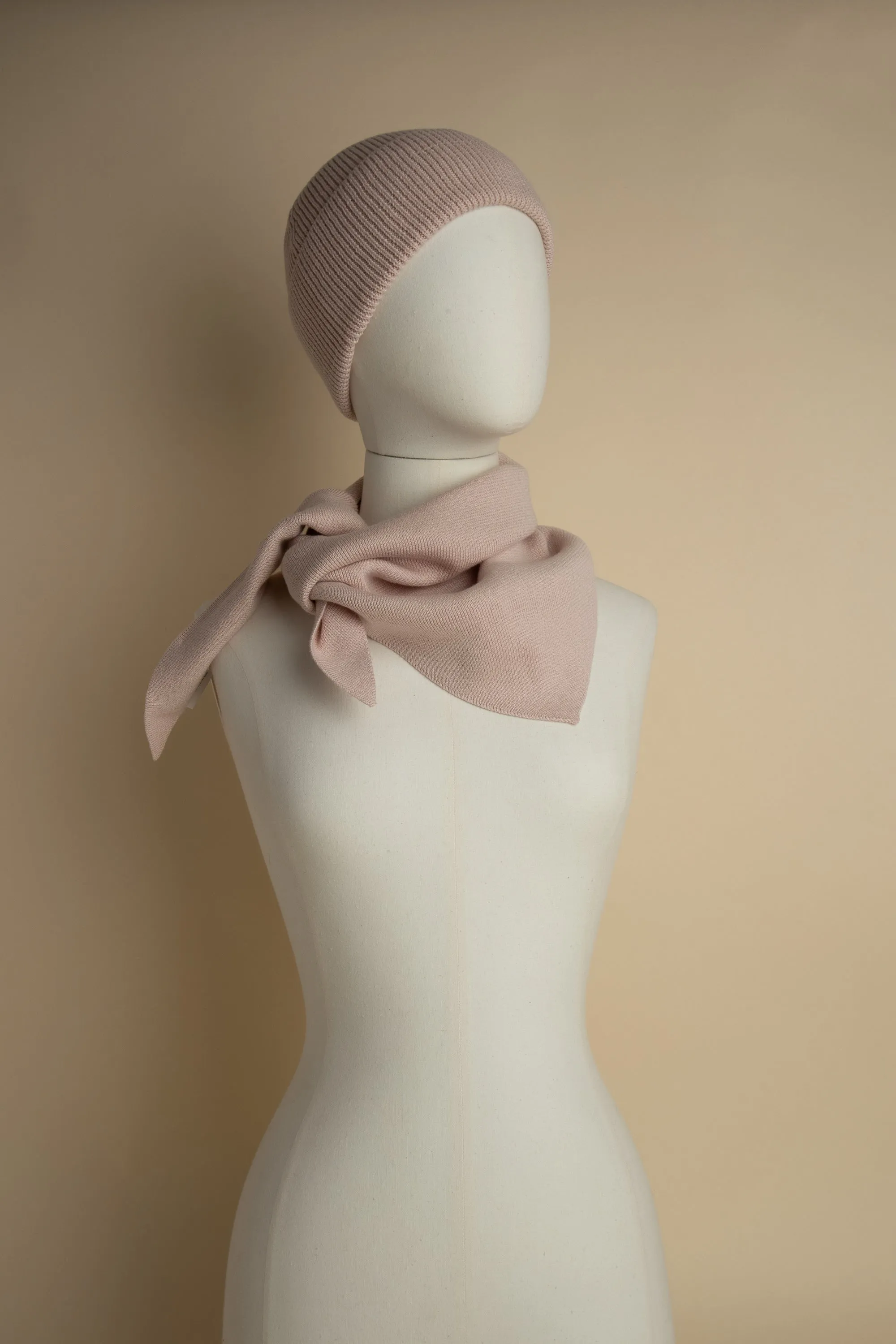 BEAUDELAIRE eglantine sold by ça va de soi product image thumbnail 3