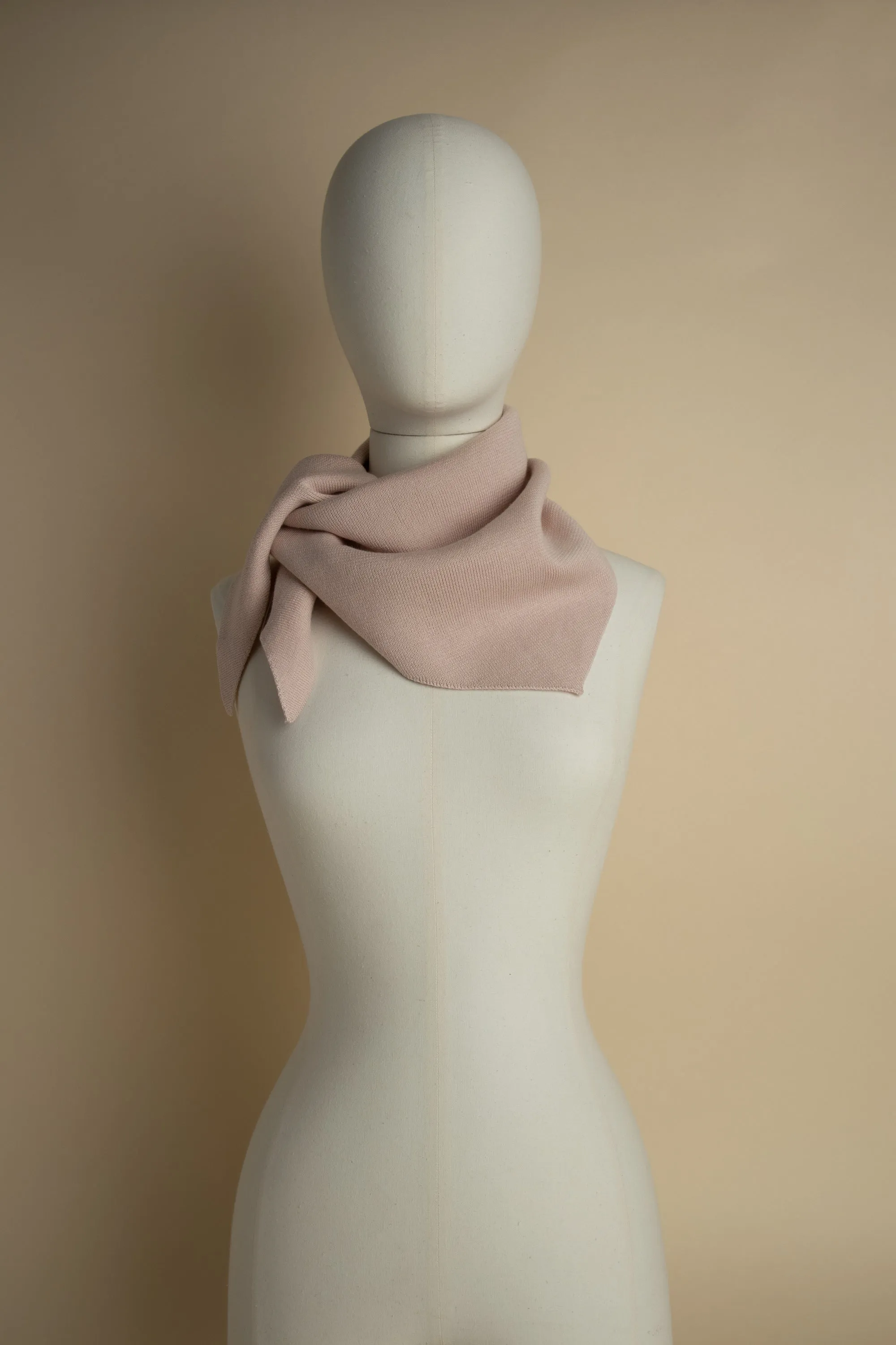 BEAUDELAIRE eglantine sold by ça va de soi product image thumbnail 5