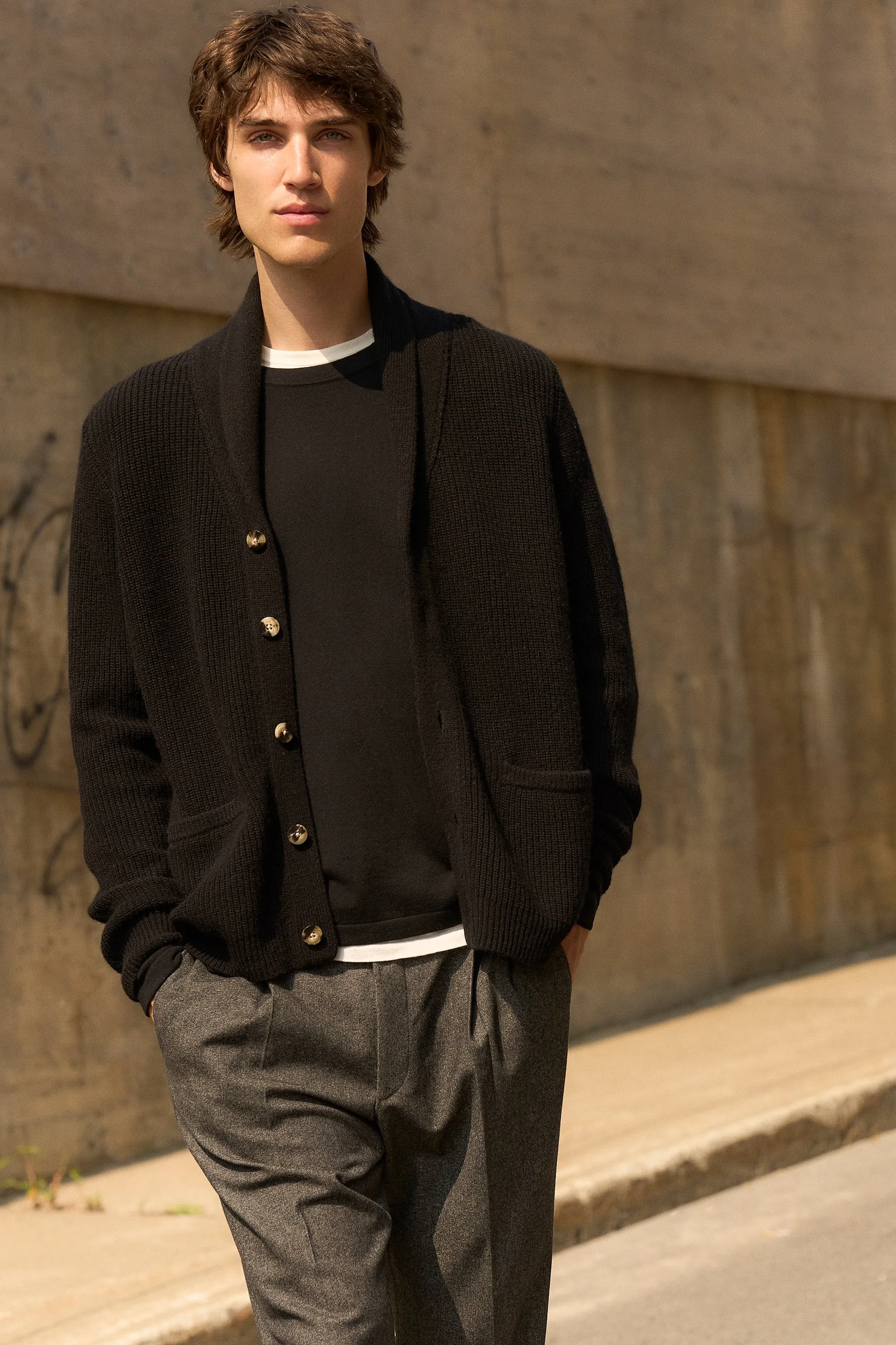 LOMOND black sold by ça va de soi product image thumbnail 3