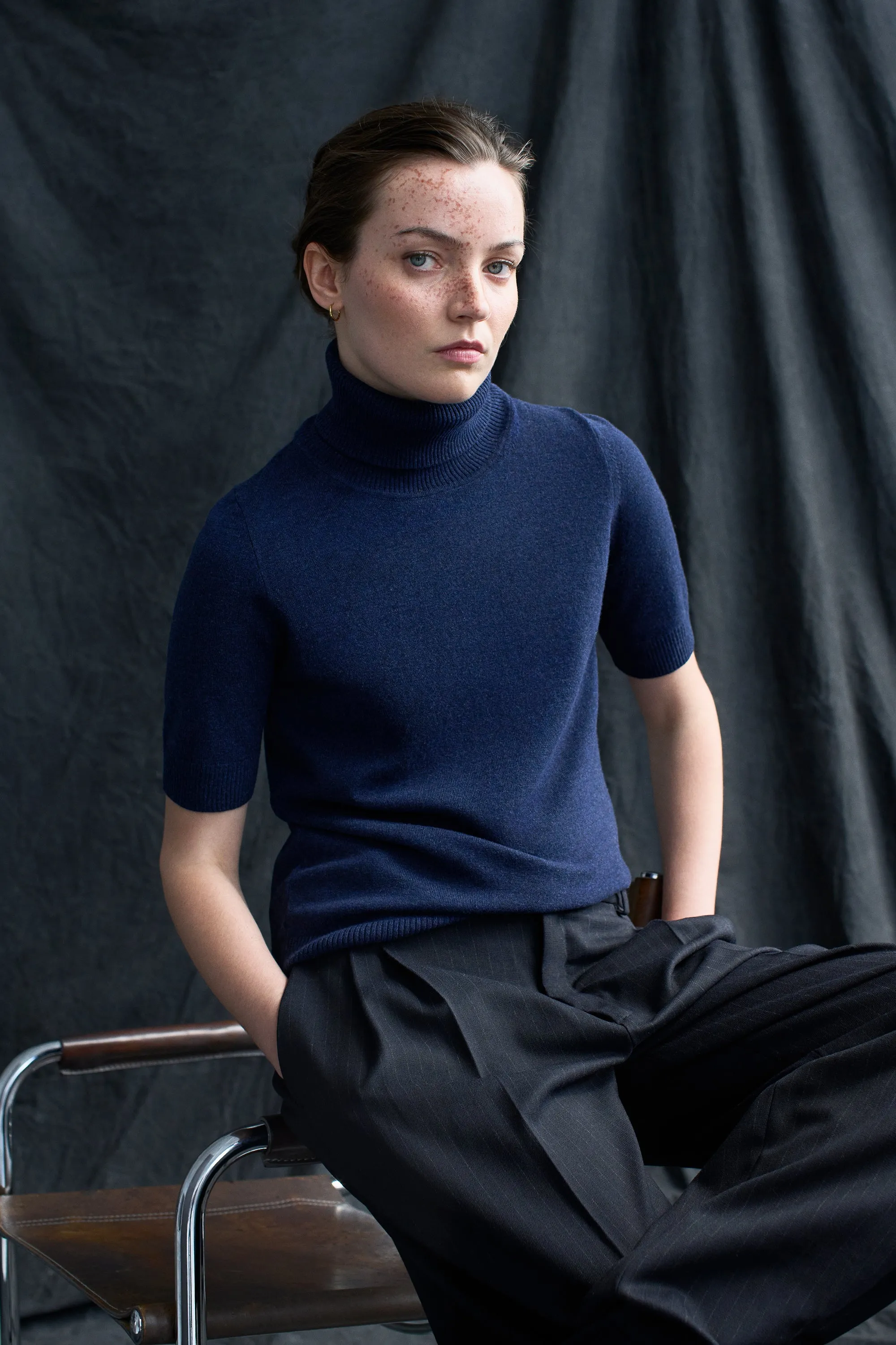 BENNET navy sold by ça va de soi product image thumbnail 2