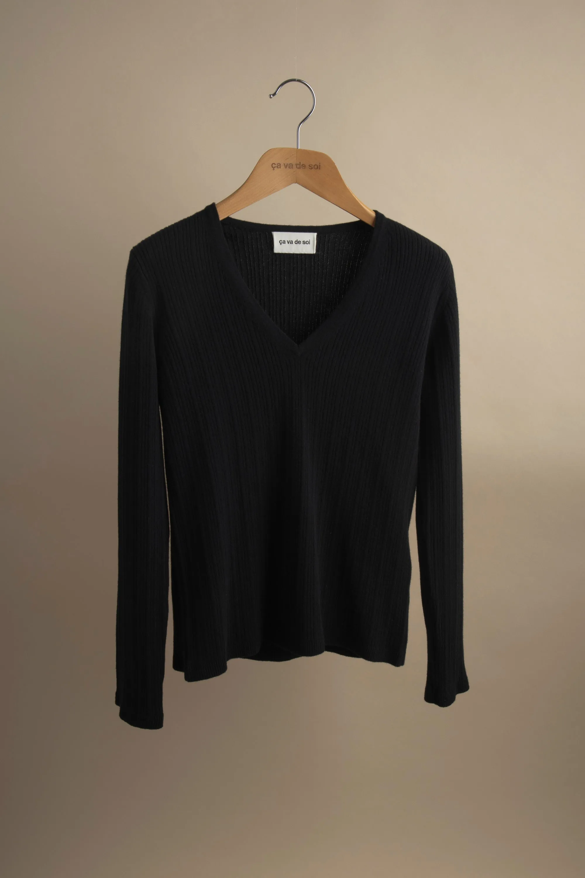 MARPLE black sold by ça va de soi