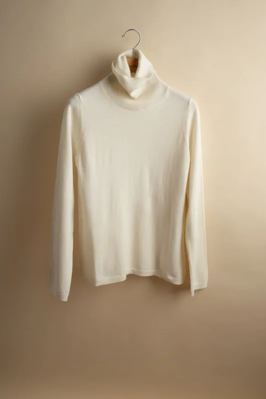 NEBULA nacre sold by ça va de soi