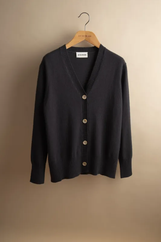 EPHESE obsidian sold by ça va de soi