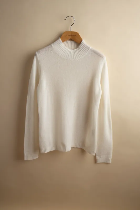 QIIAN tsagaan sold by ça va de soi