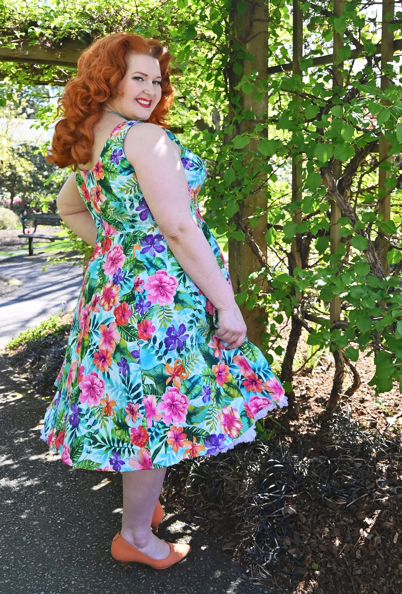 Doris - Hibis-kissed - Hawaiian Hibiscus Dress sold by Cherry Velvet product image thumbnail 5